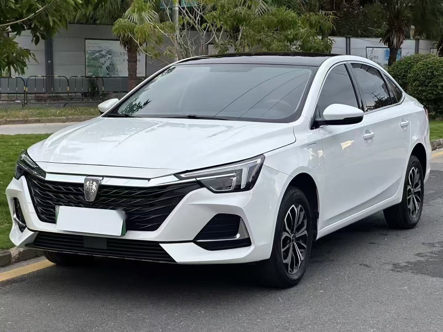 Roewe i6 MAX New Energy 2022 imagen de coche 