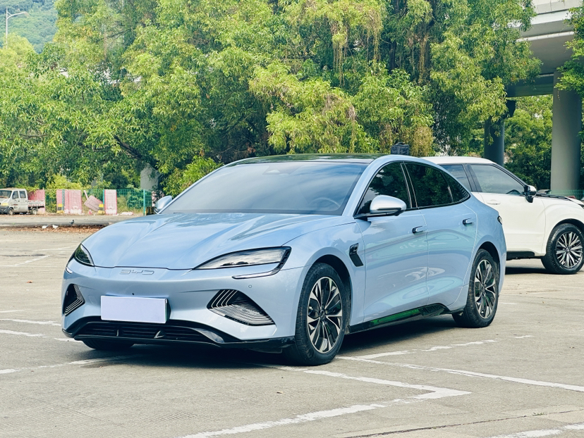 BYD Seal 2023 car image 