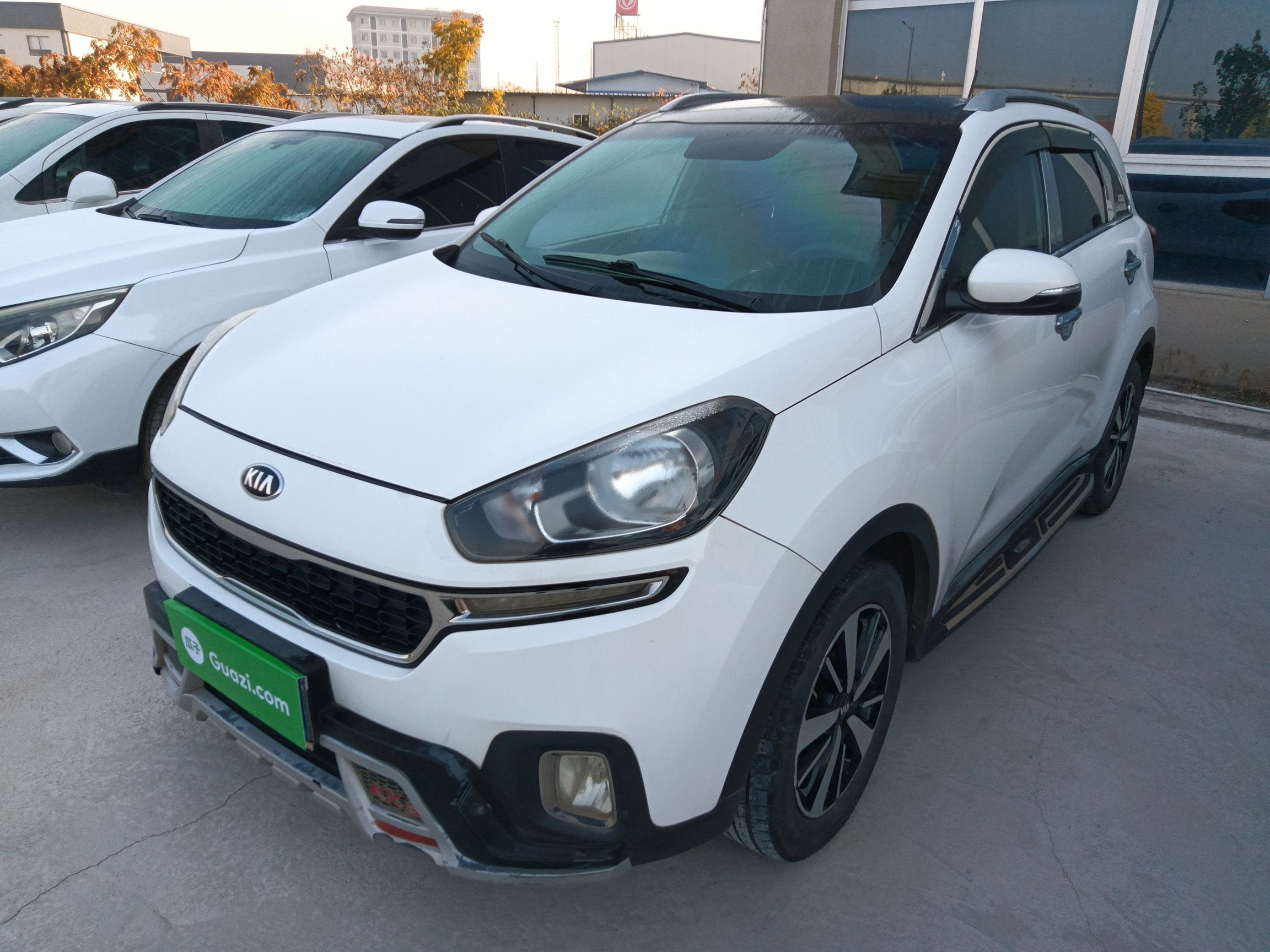 Kia Stonic 2016 Kia Stonic 2016 car image
