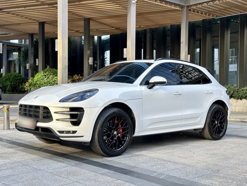 2018 2018 car image