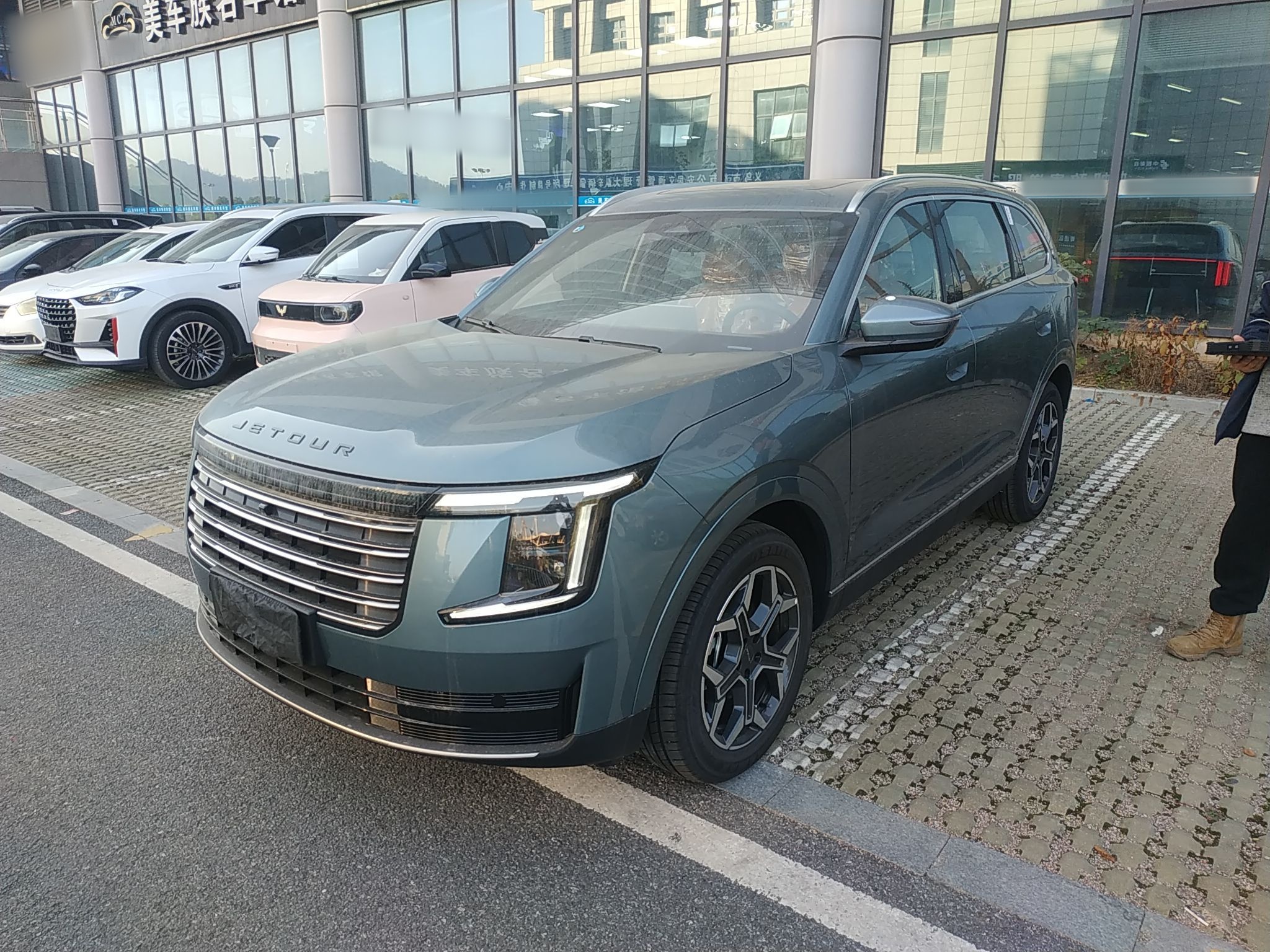 Jetour X70L 2025 car image 