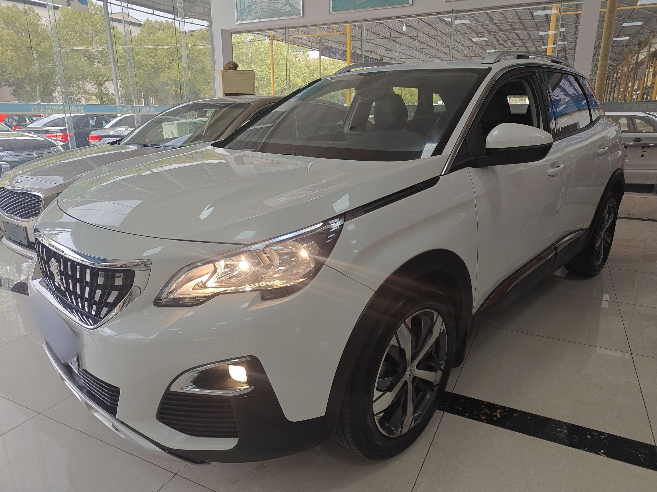Peugeot 4008 2020 Peugeot 4008 2020 car image