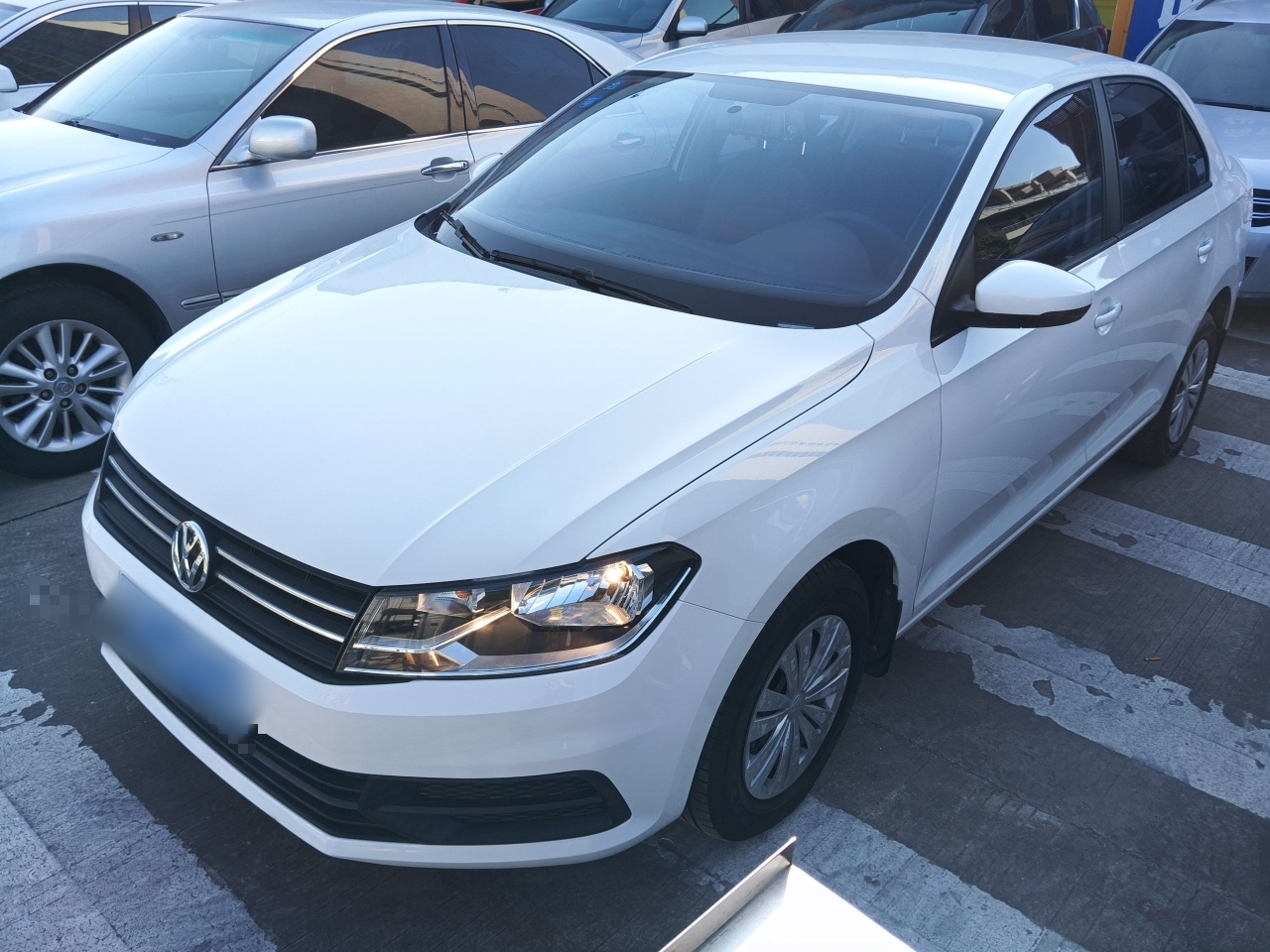 Volkswagen Santana 2019 immagine di auto 