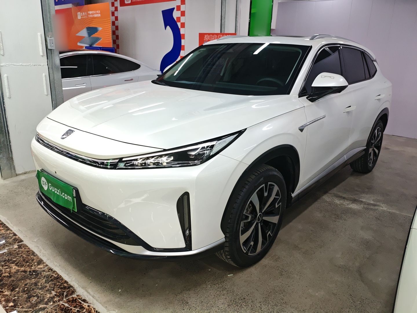 Roewe D5X DMH 2024 car image 