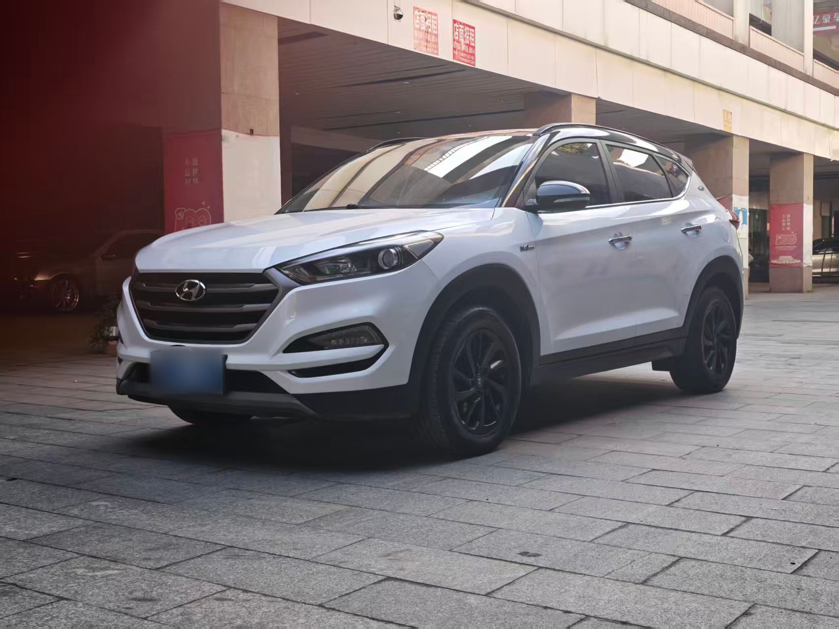 Hyundai Tucson 2017 car image 