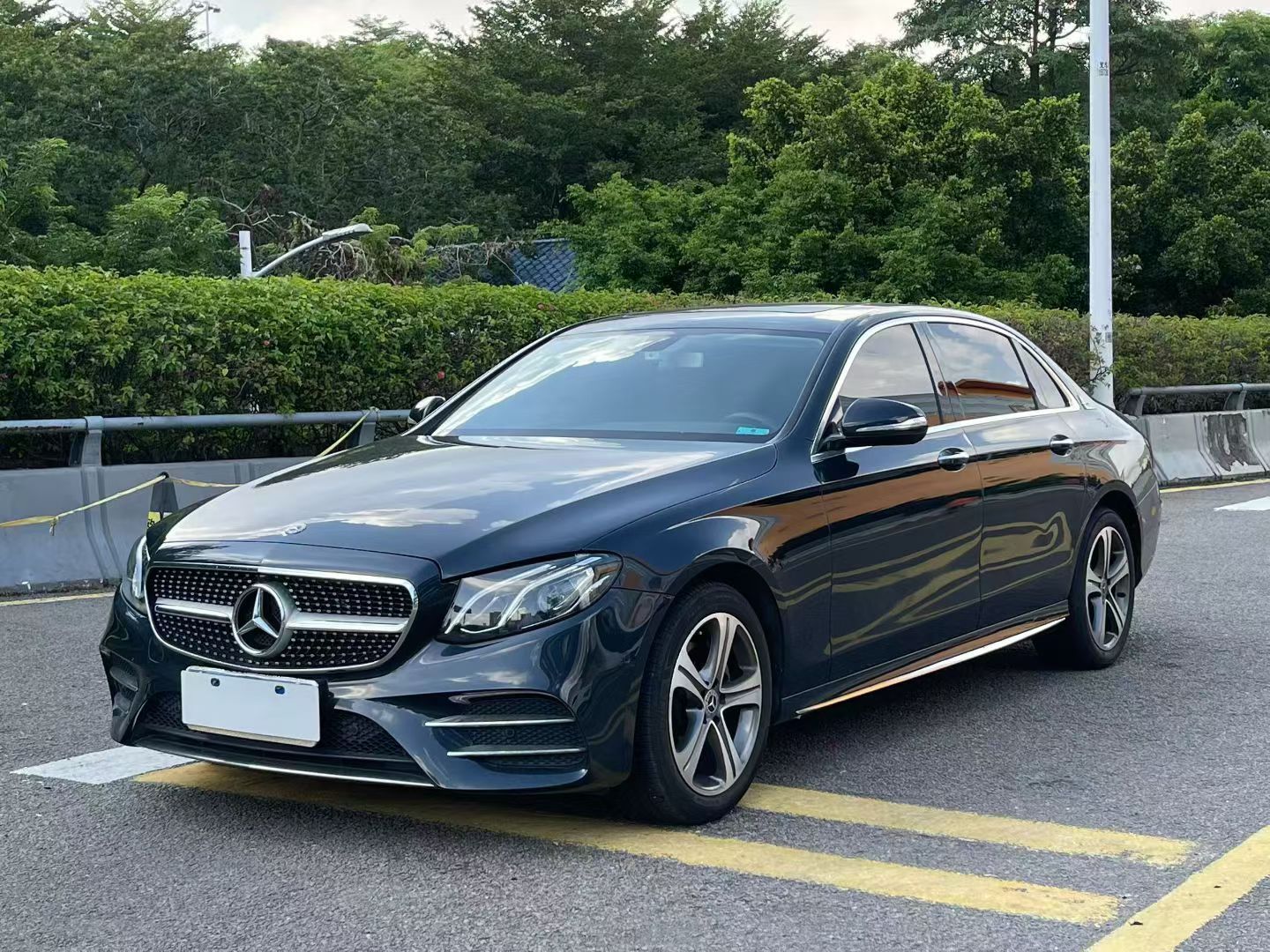 奔驰 奔驰E级 2018 汽车图片 