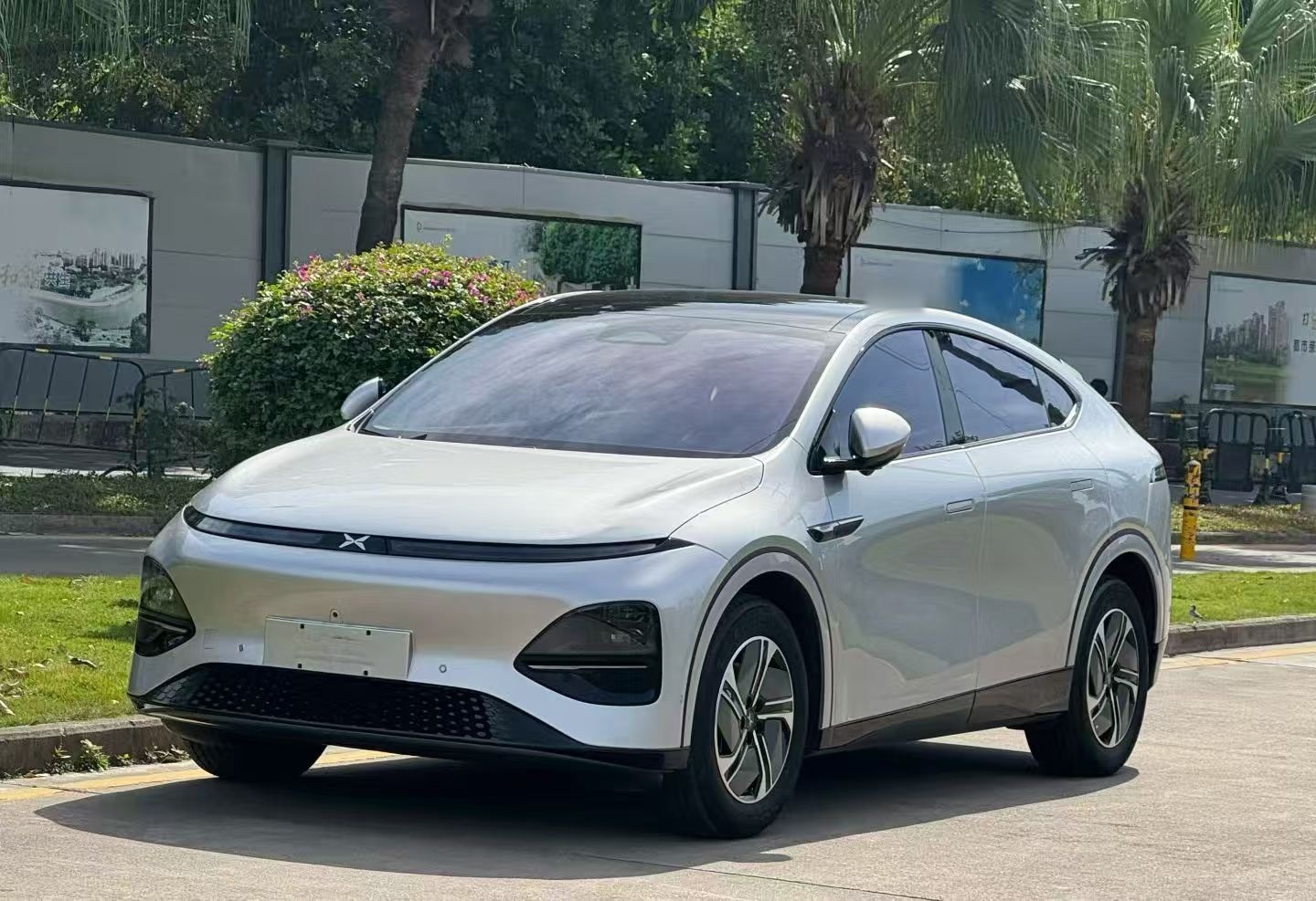 Xpeng G6 2024 immagine di auto 