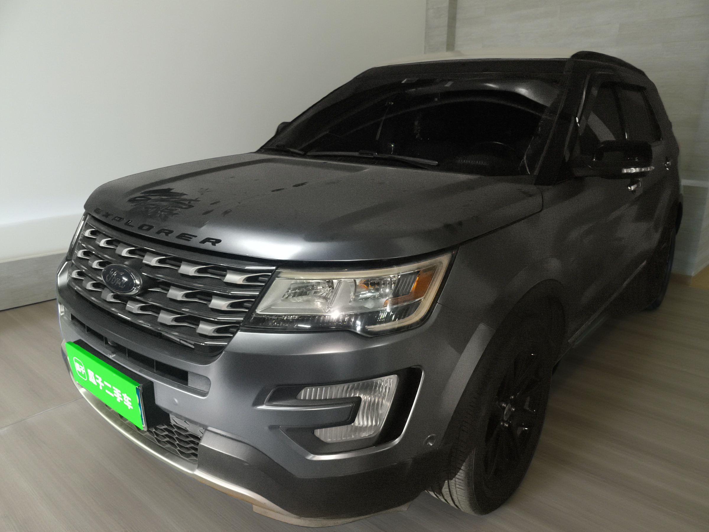 Ford Explorer (Imported) 2018 car image 