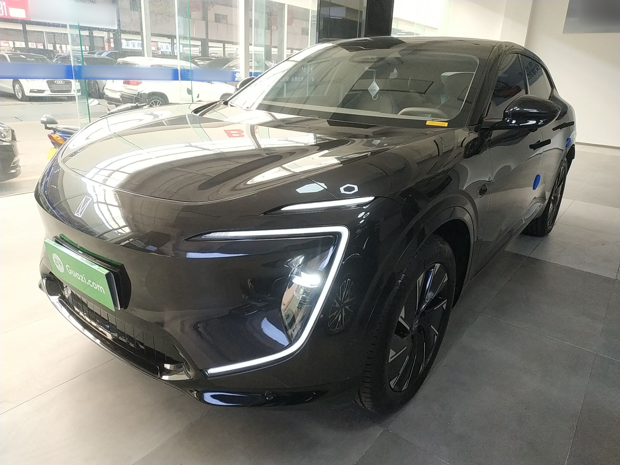 阿维塔 阿维塔07 2025 汽车图片 