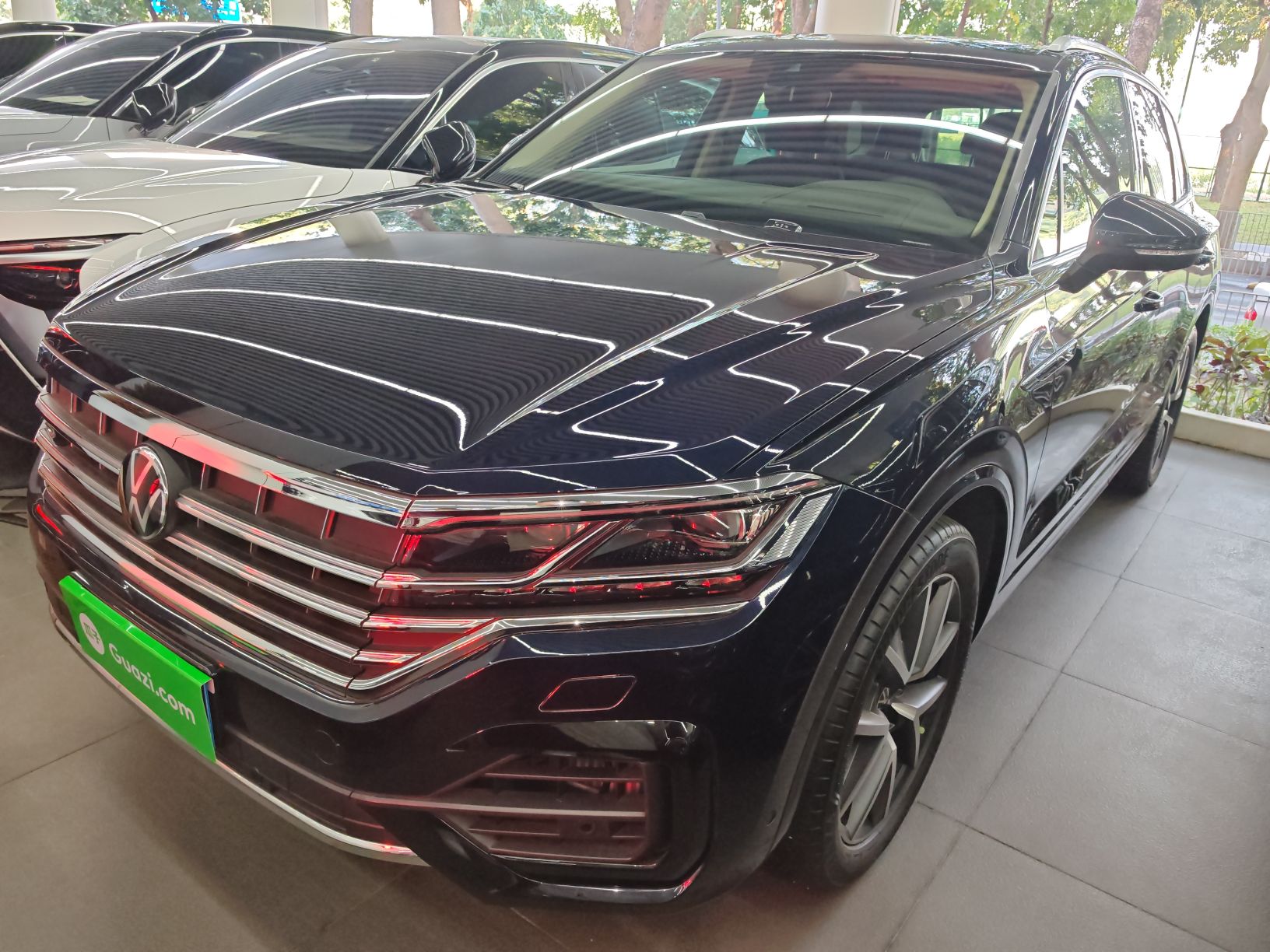 Volkswagen Touareg 2022 car image 
