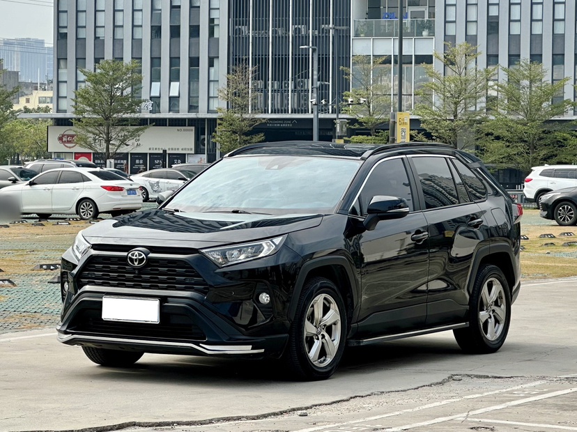 Toyota RAV4 2022 image de voiture 