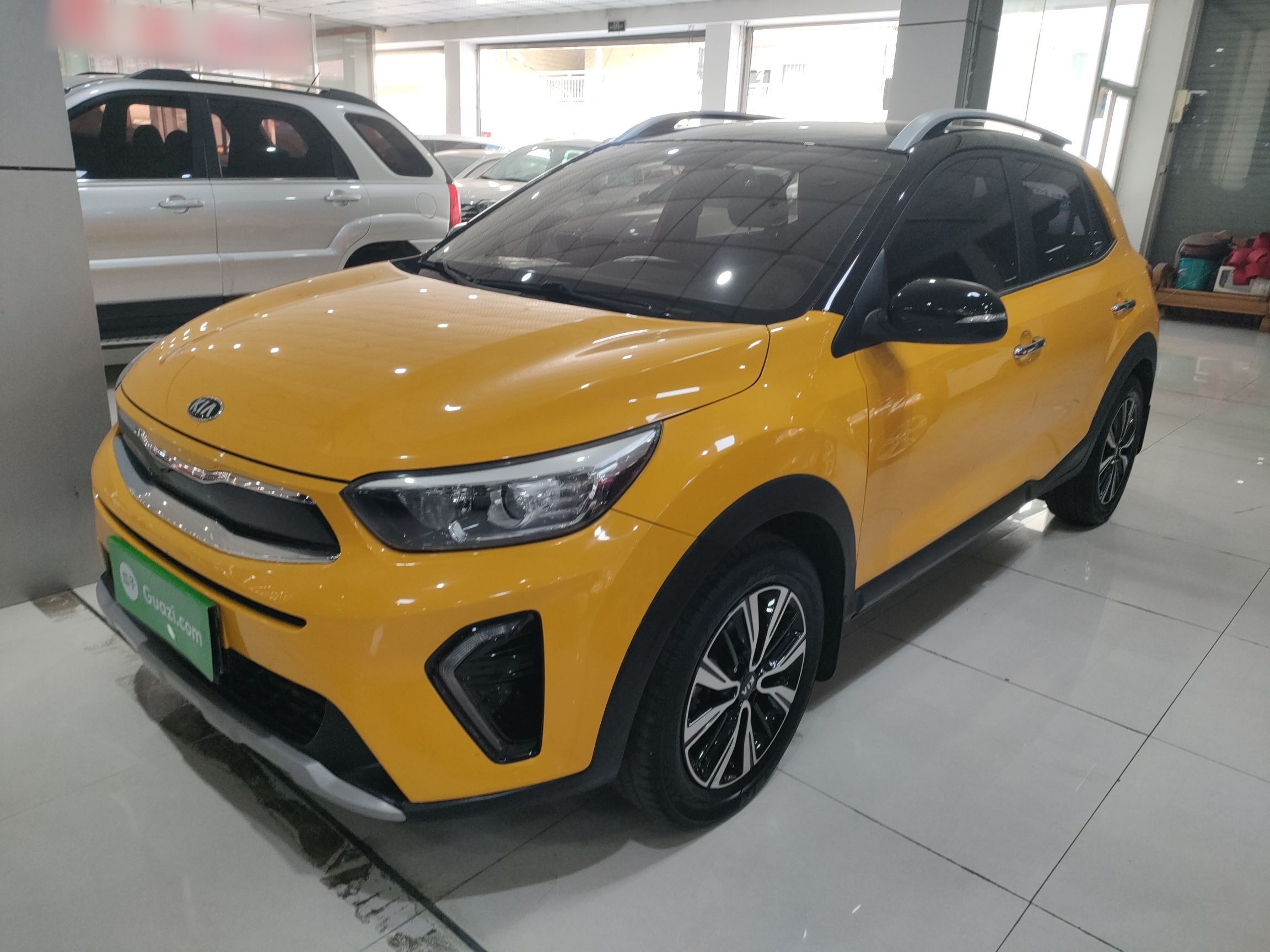 起亚 奕跑 2019 汽车图片 