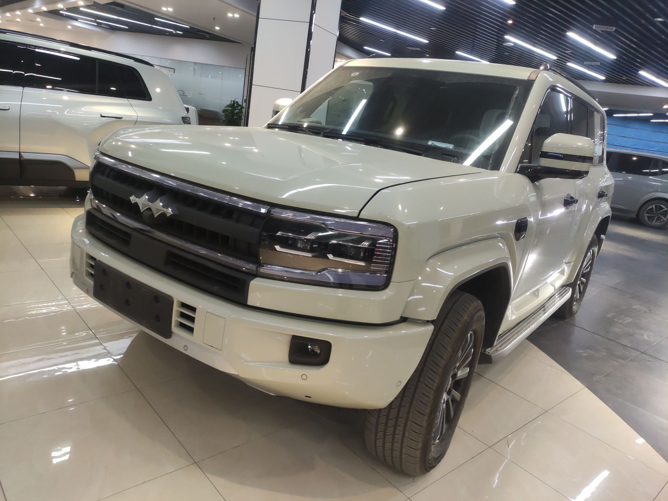 FangChengBao Leopard 5 2025 car image 