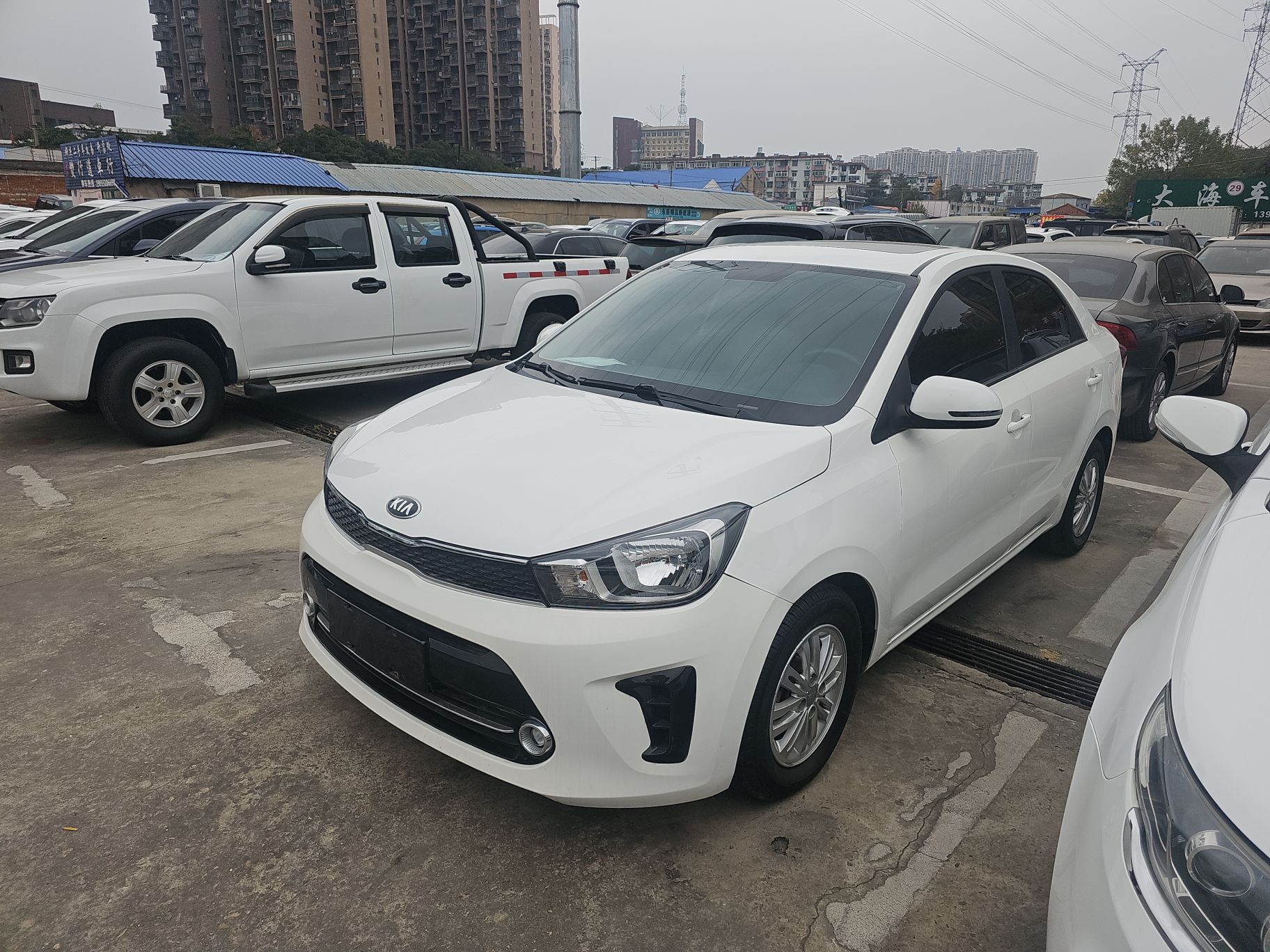 Kia Pegas 2018 汽车图片 