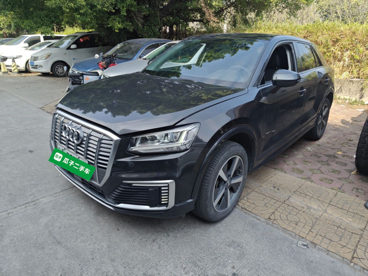 Q2L e-tron 2020 car image 