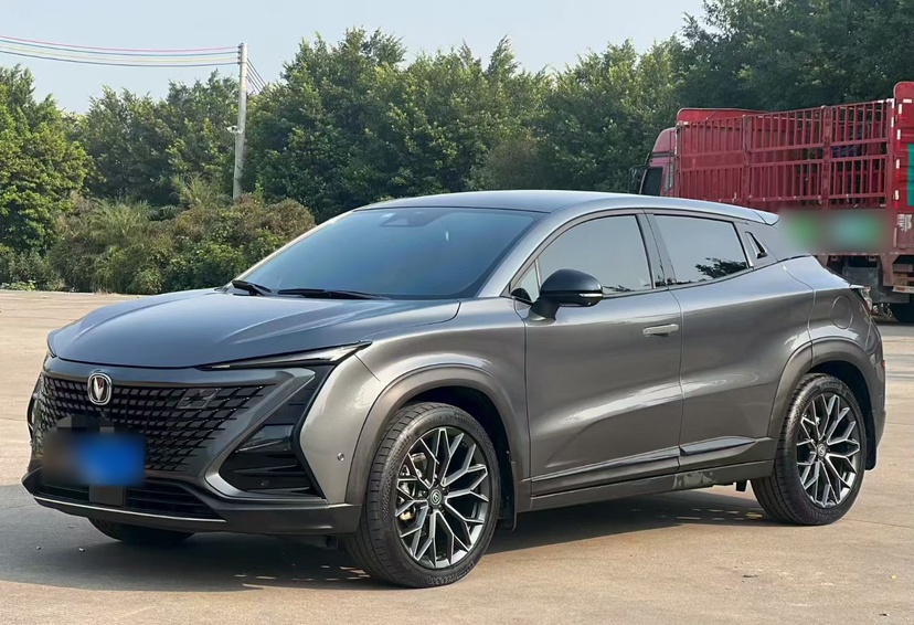 Changan UNI-T 2021 car image 