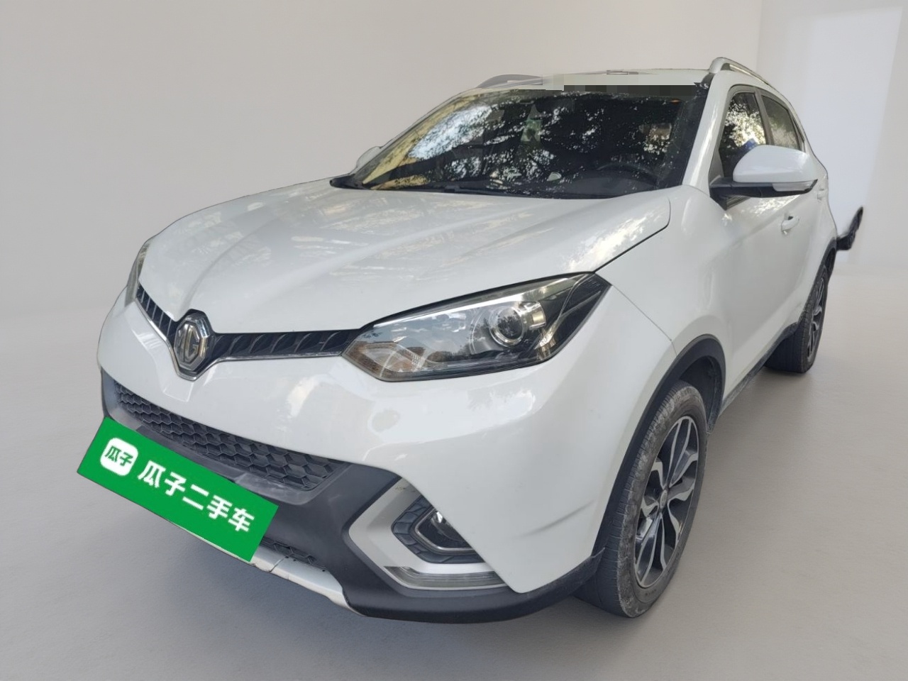 MG GS 2016 image de voiture 