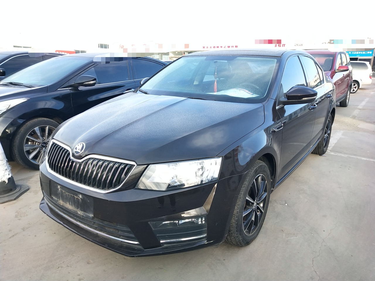 Skoda Octavia 2017 car image 