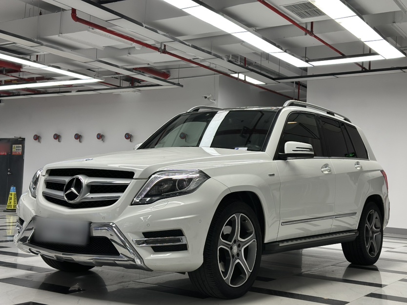 Mercedes-Benz GLK Class 2015 Mercedes-Benz GLK Class 2015 car image