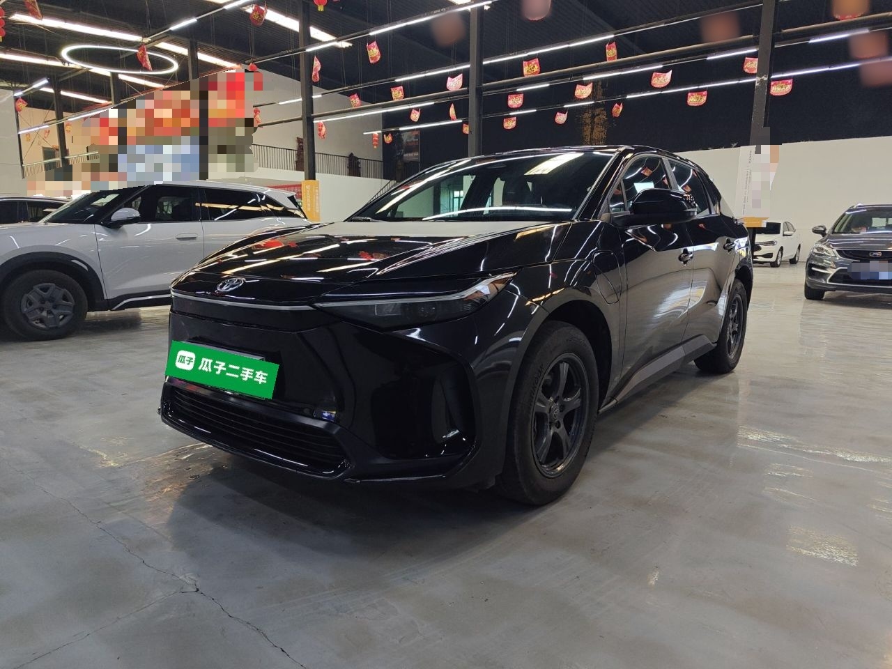 Toyota bZ4X 2023 汽车图片 