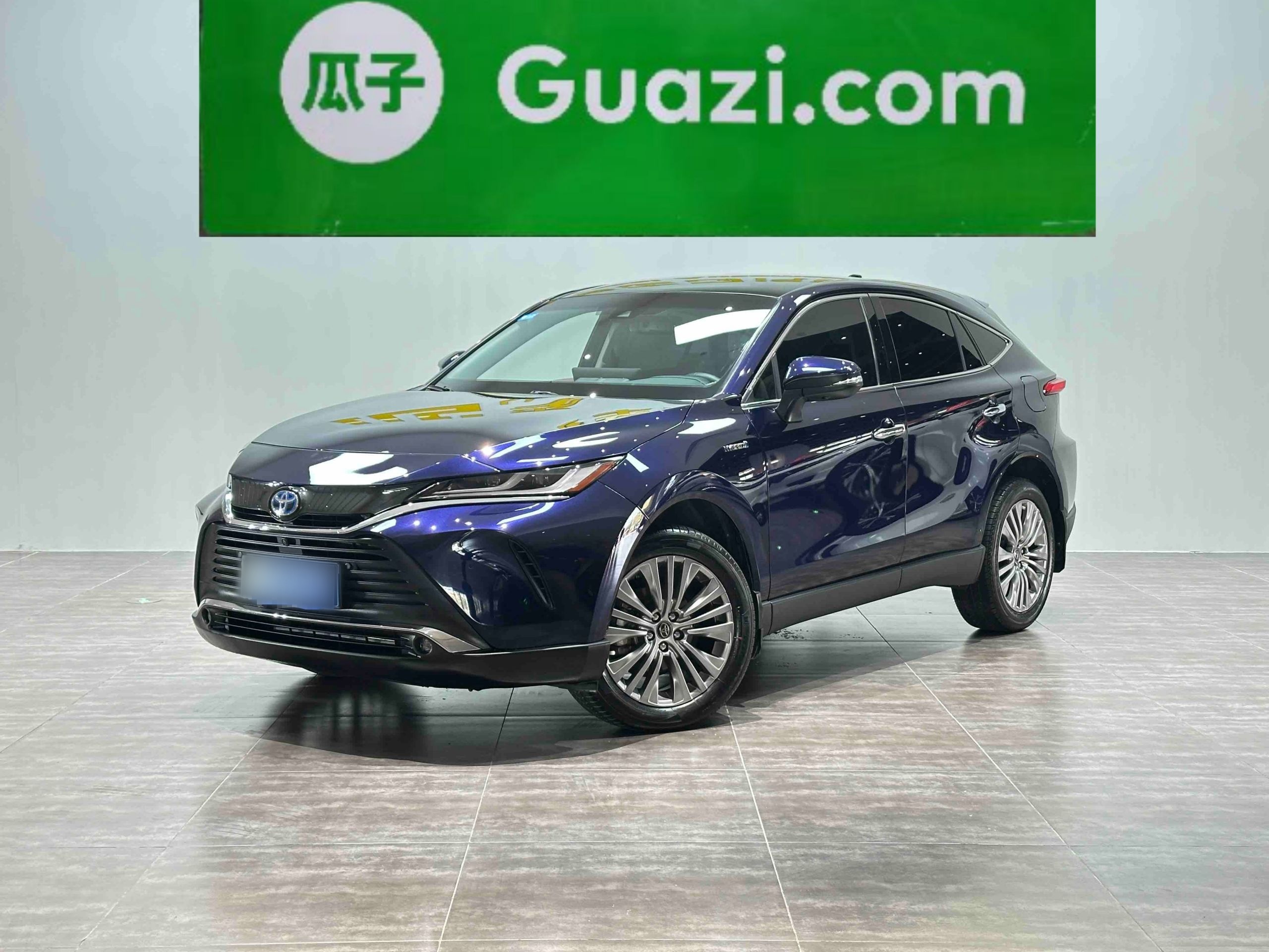 Toyota Harrier 2023 car image 