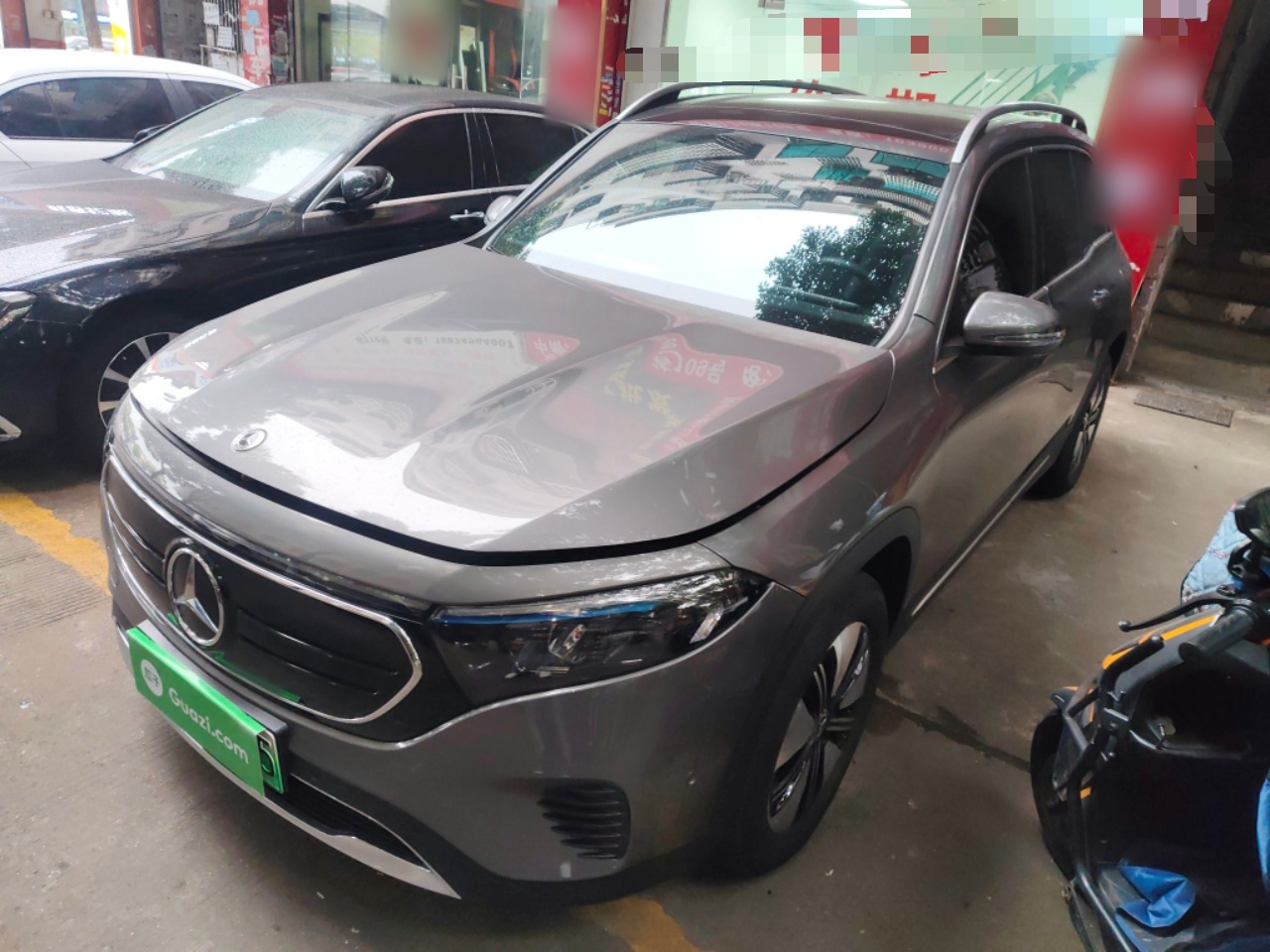 Mercedes-Benz EQB Class 2024 car image 