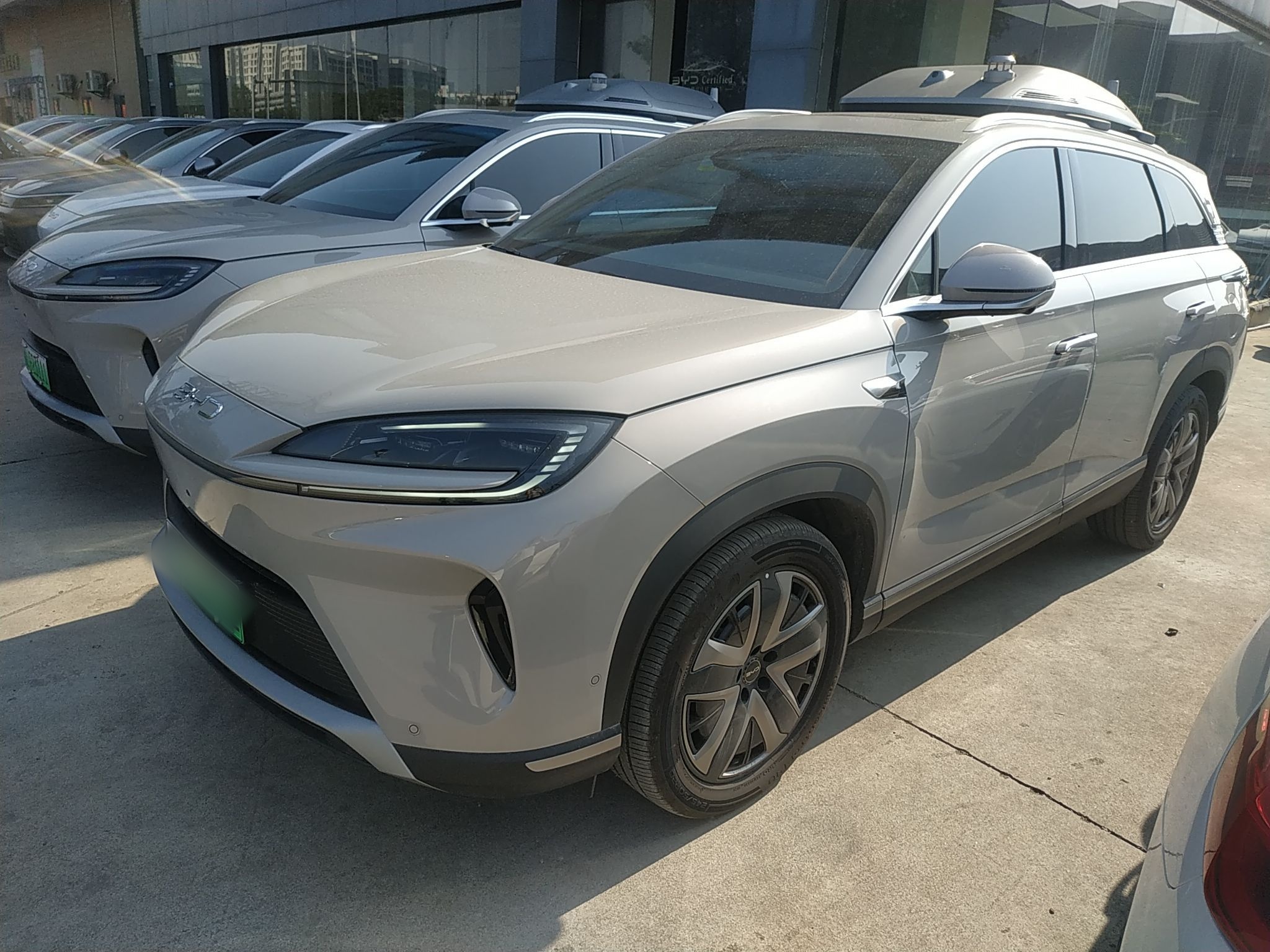 BYD Sea Lion 07 DM-i 2025 car image 