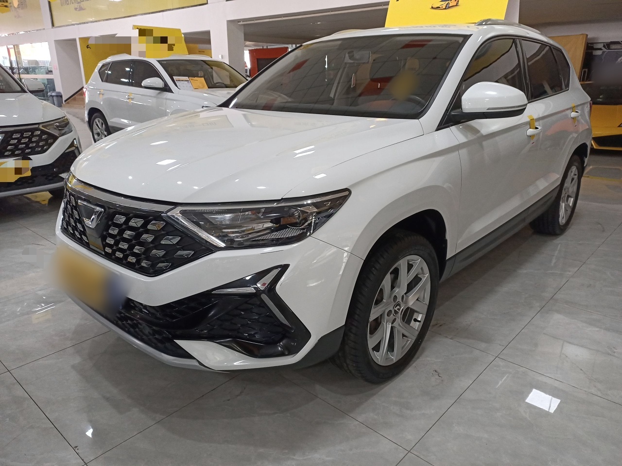 VS5 2023 immagine di auto 