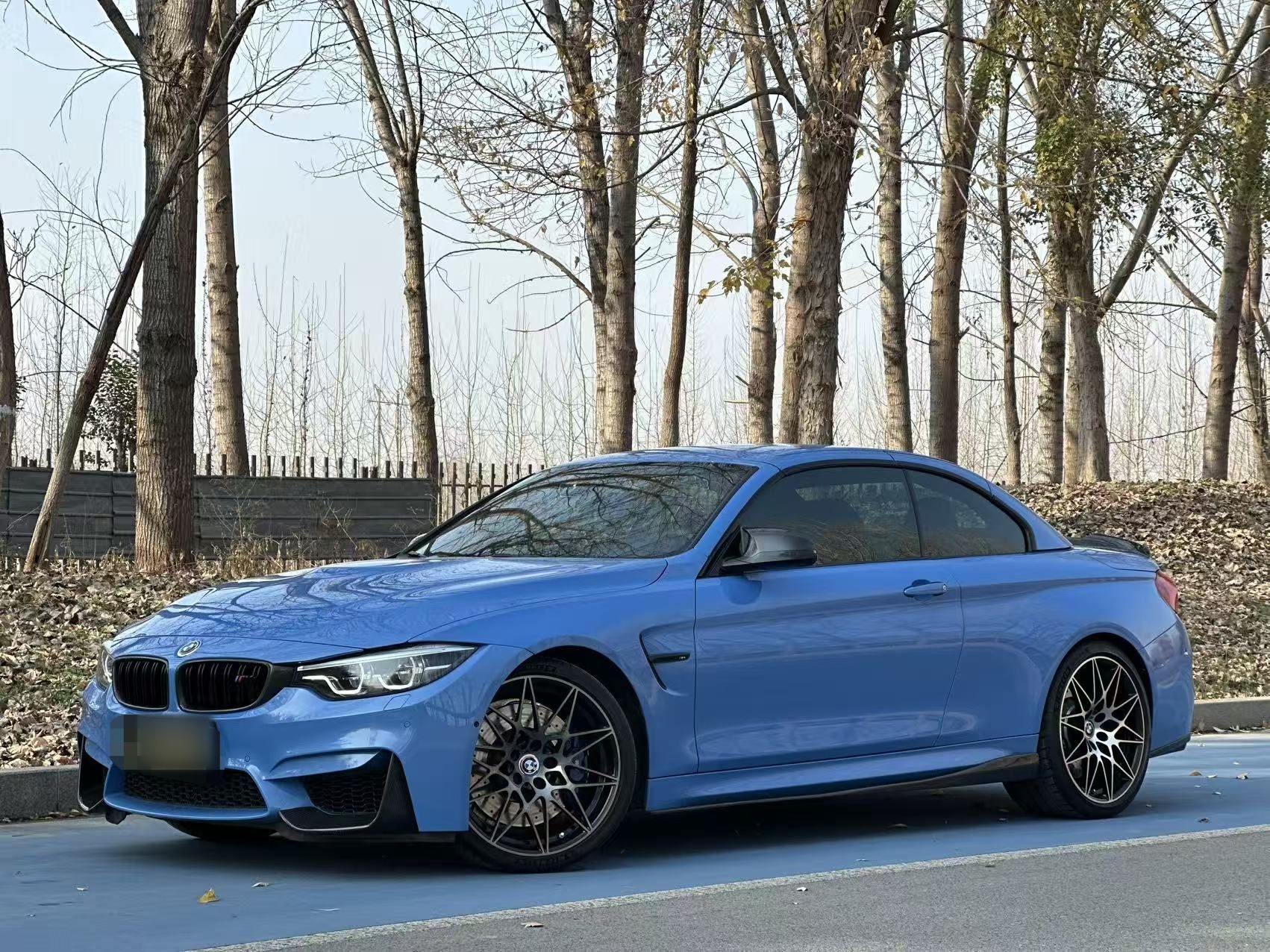 BMW M4 2018 car image 