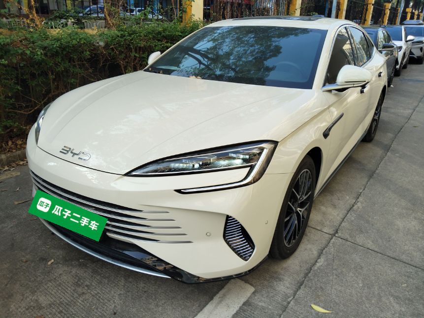 BYD Seal 07 DM-i 2025 car image 