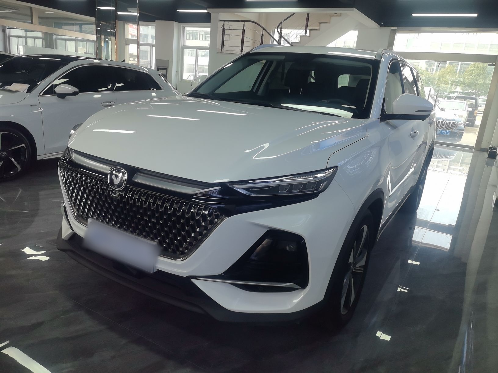 Changan X7 PLUS 2024 car image 