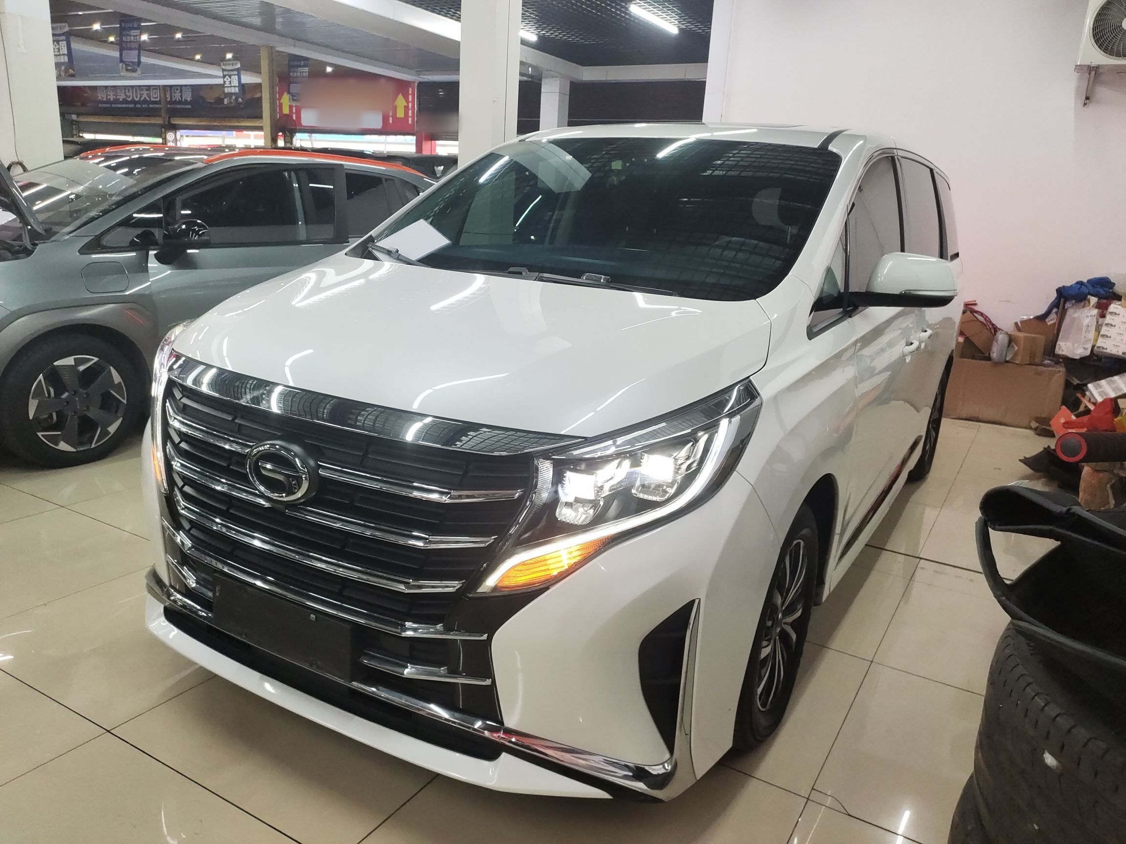 GAC Trumpchi M8 2021 GAC Trumpchi M8 2021 car image