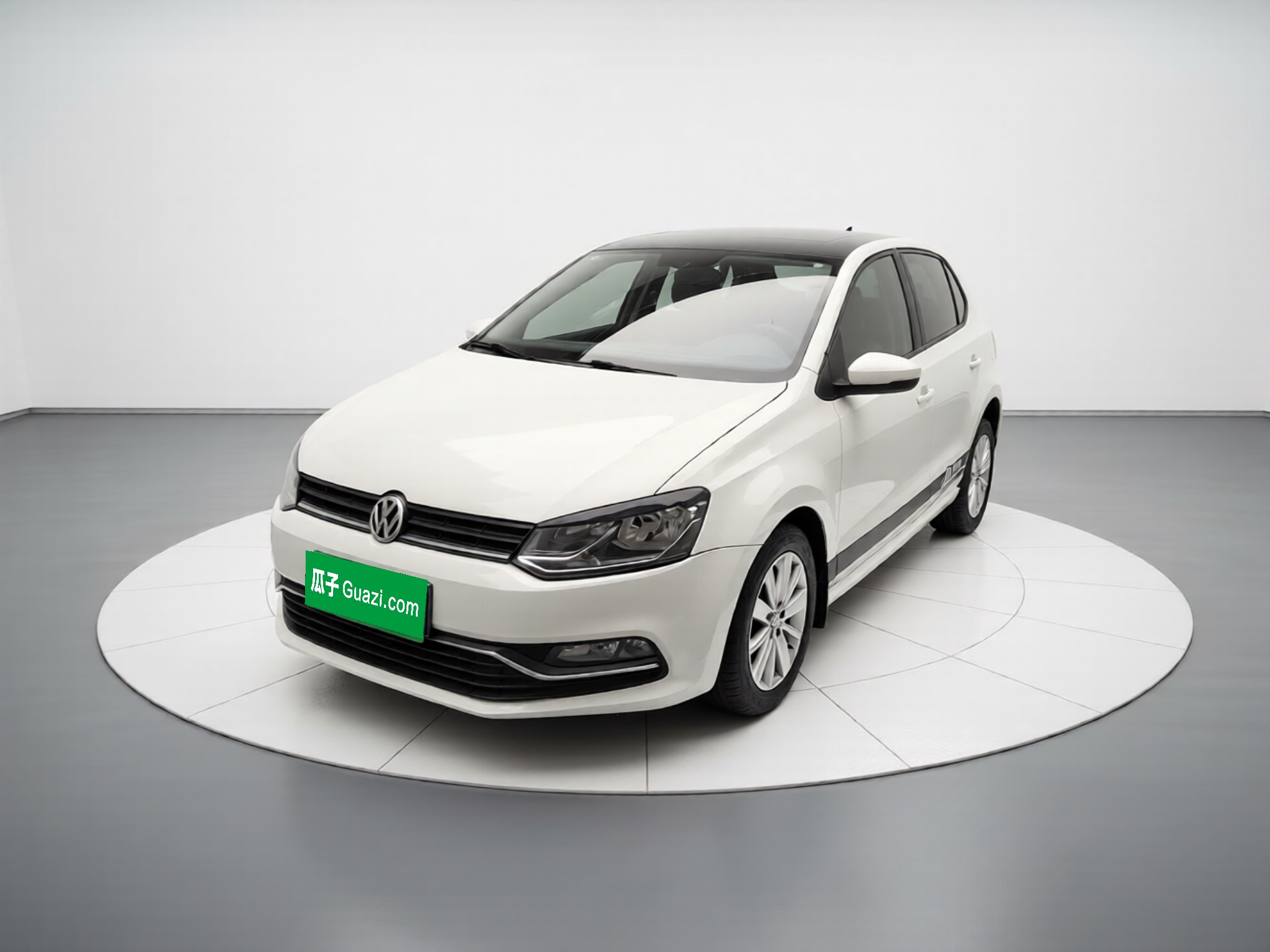 Volkswagen Polo 2014 Volkswagen Polo 2014 car image