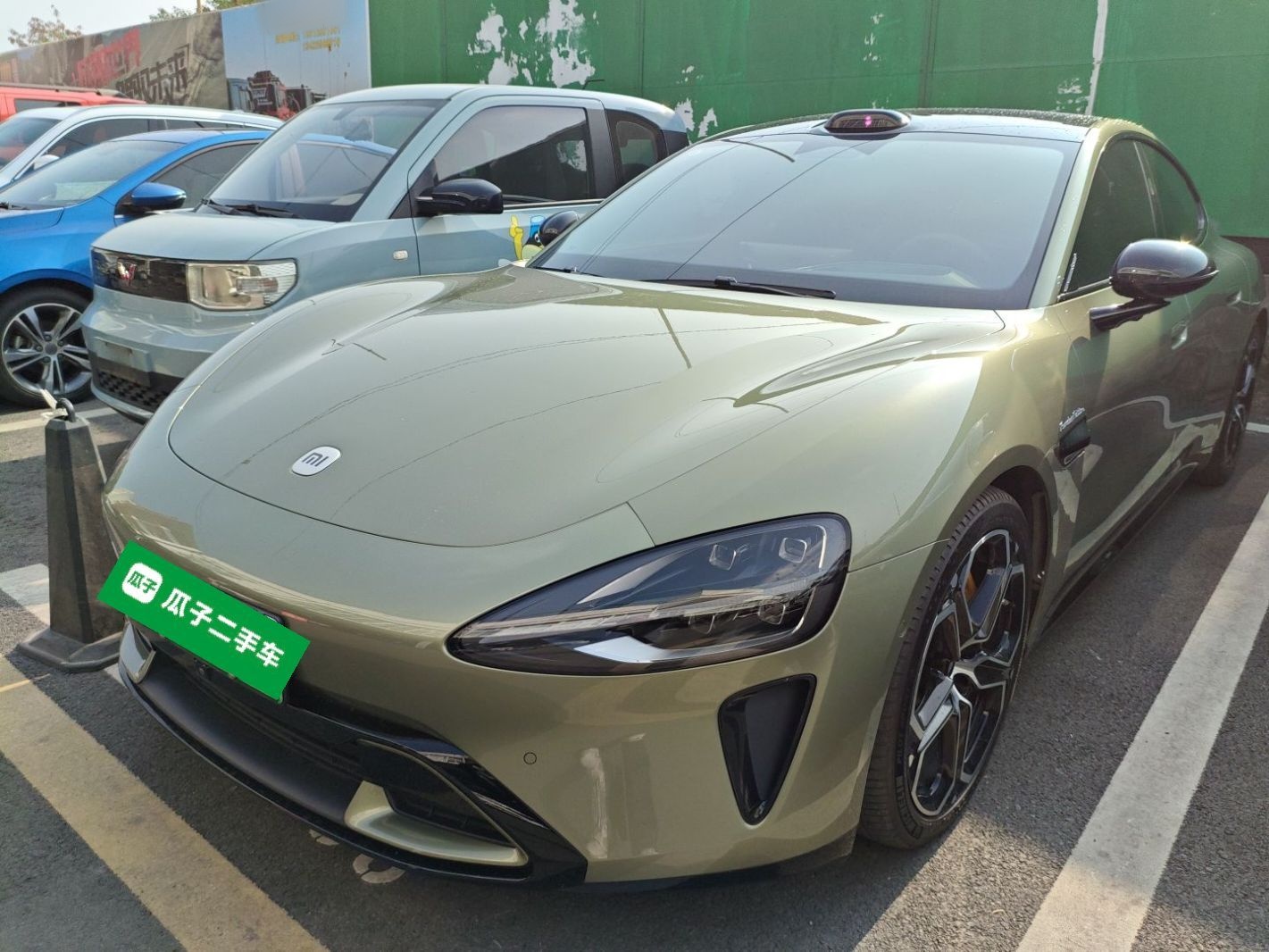 MI SU7 2024 汽车图片 