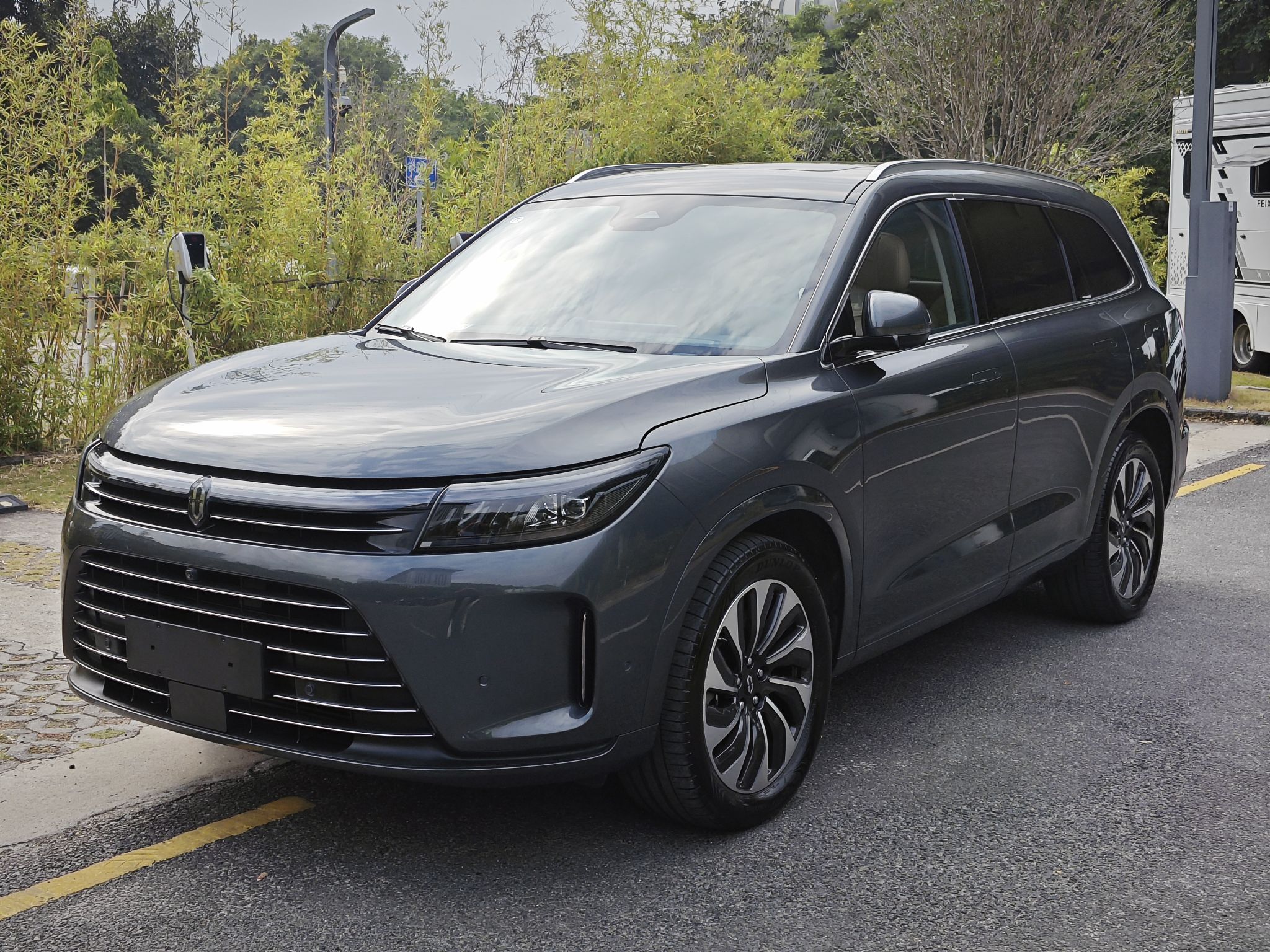 2022 2022 car image