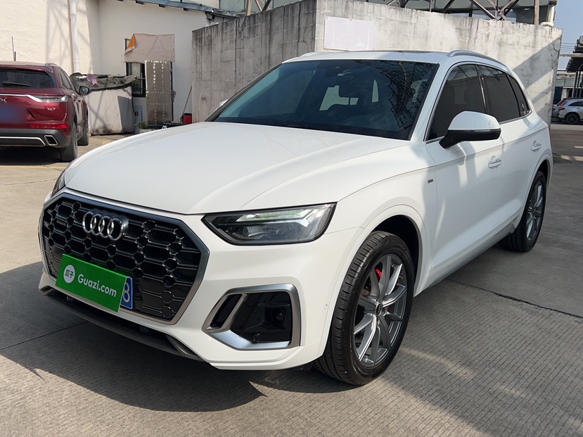 Audi Q5L 2022 car image 