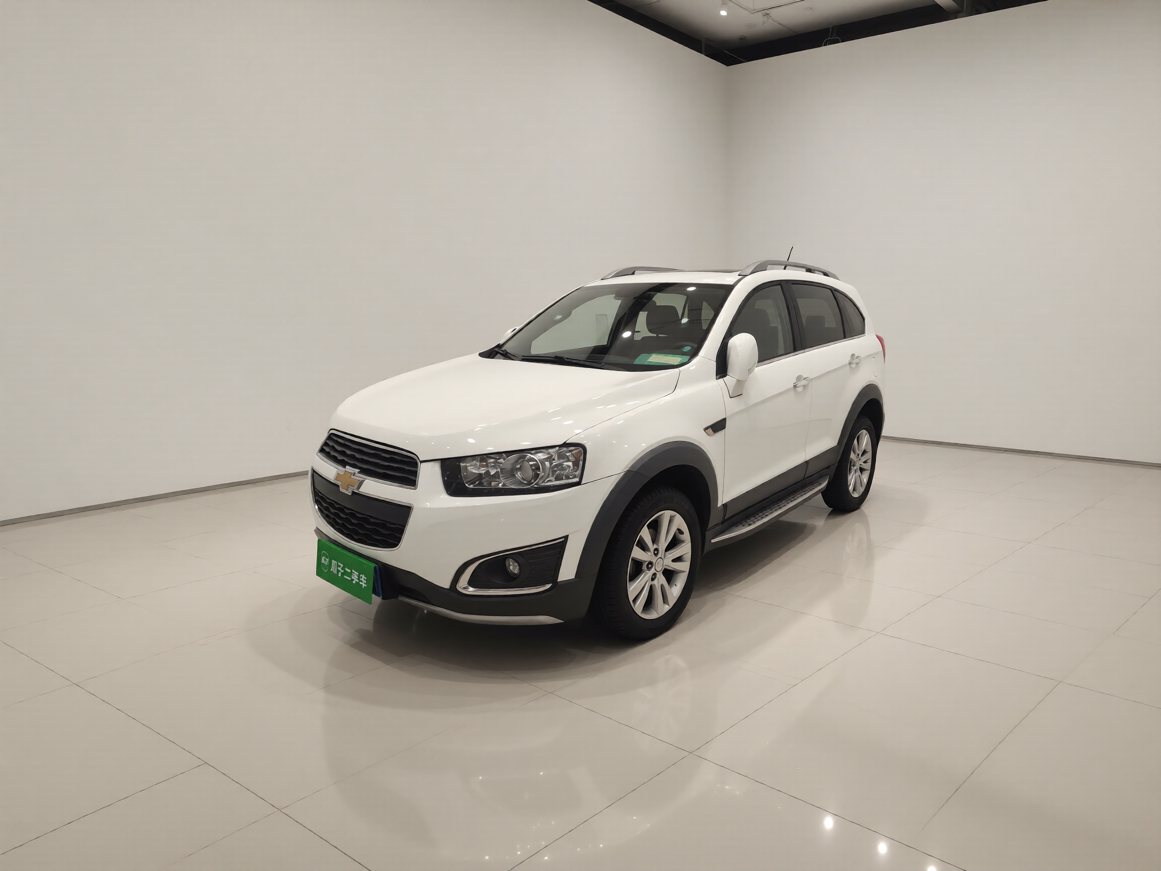 Chevrolet Captiva 2016 car image 