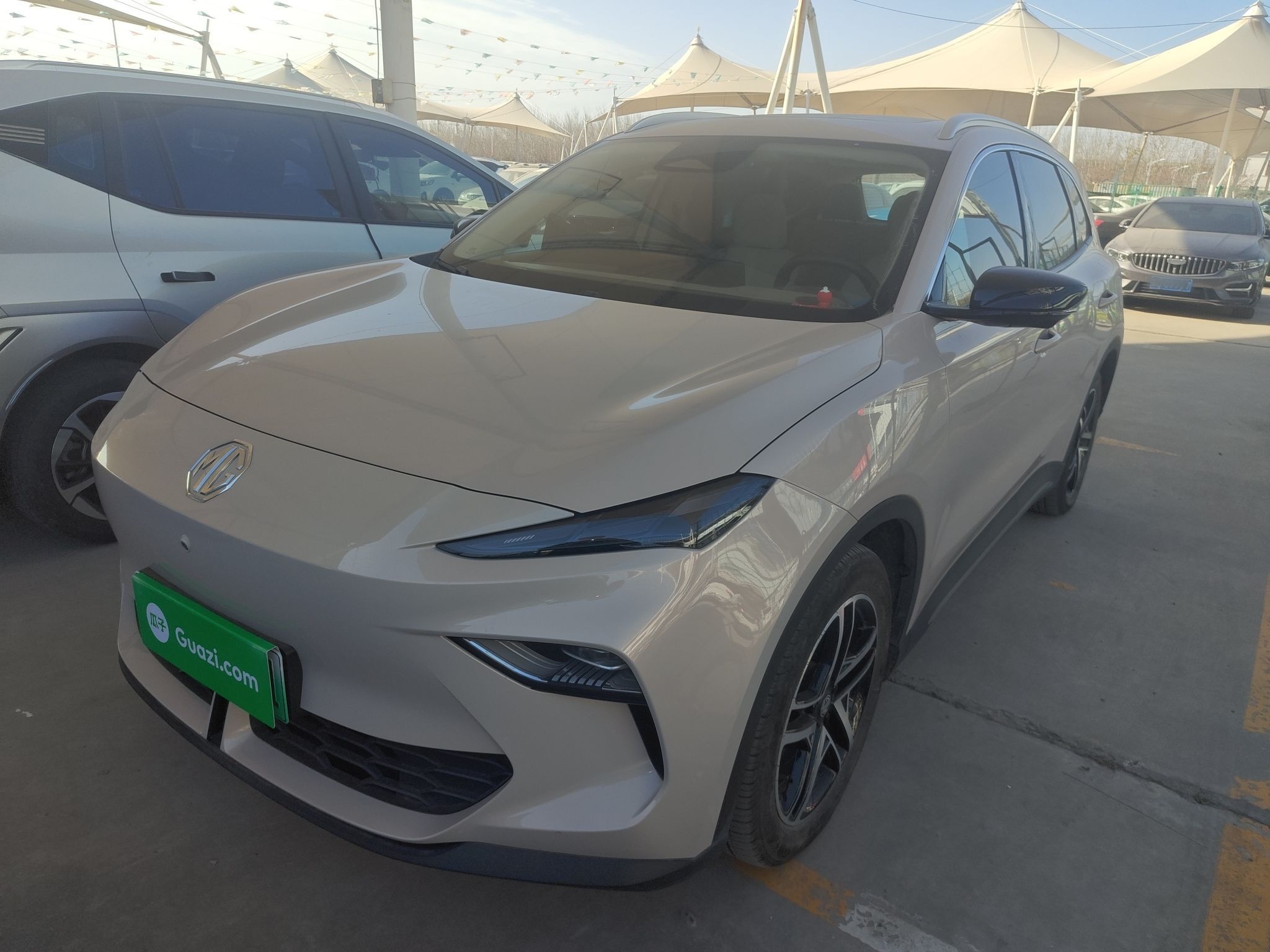 MG ES5 2024 MG ES5 2024 car image