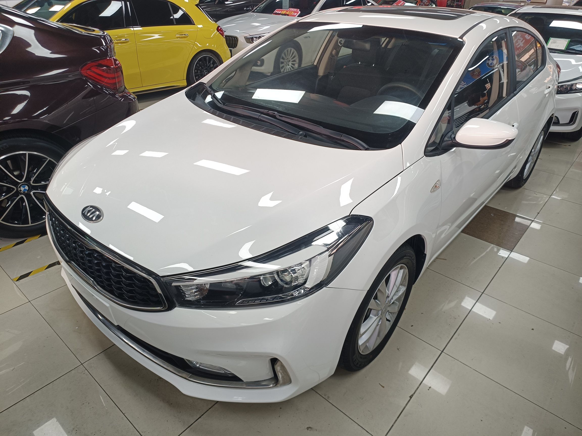 Kia 2017 immagine di auto 