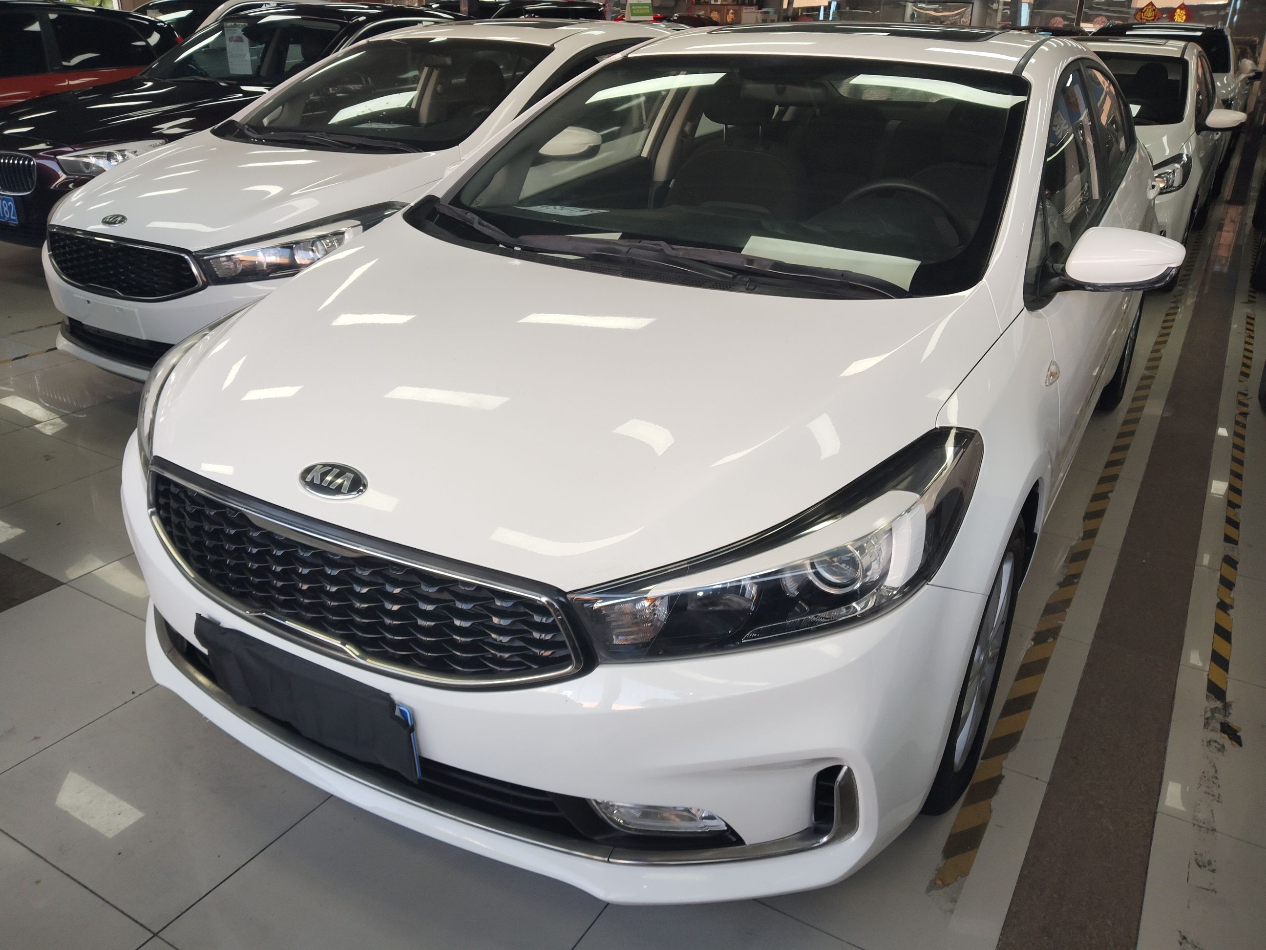 Kia 2017 car image 