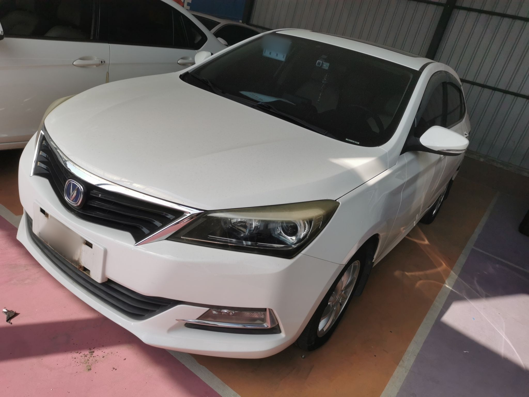 长安 悦翔V7 2015 汽车图片 