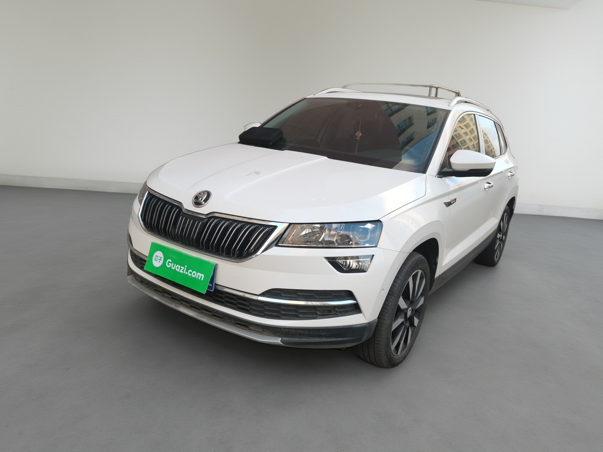 Skoda Karoq 2021 Skoda Karoq 2021 car image