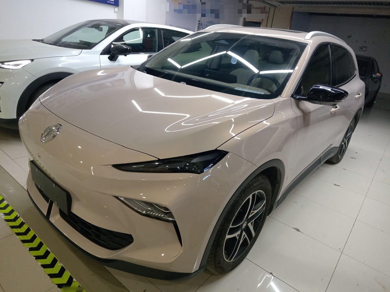 MG ES5 2024 MG ES5 2024 car image