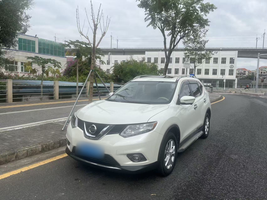 Nissan X-Trail 2014 car image 