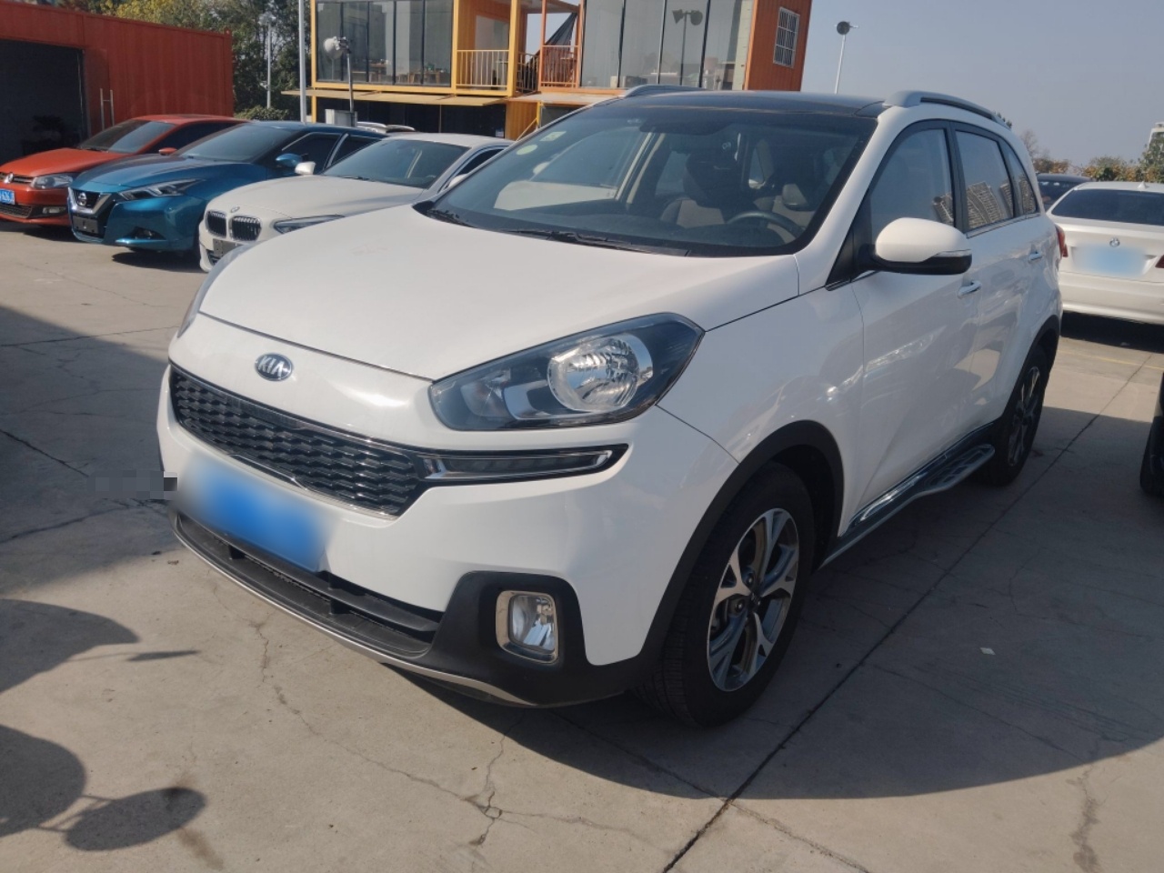 Kia Stonic 2016 汽车图片 