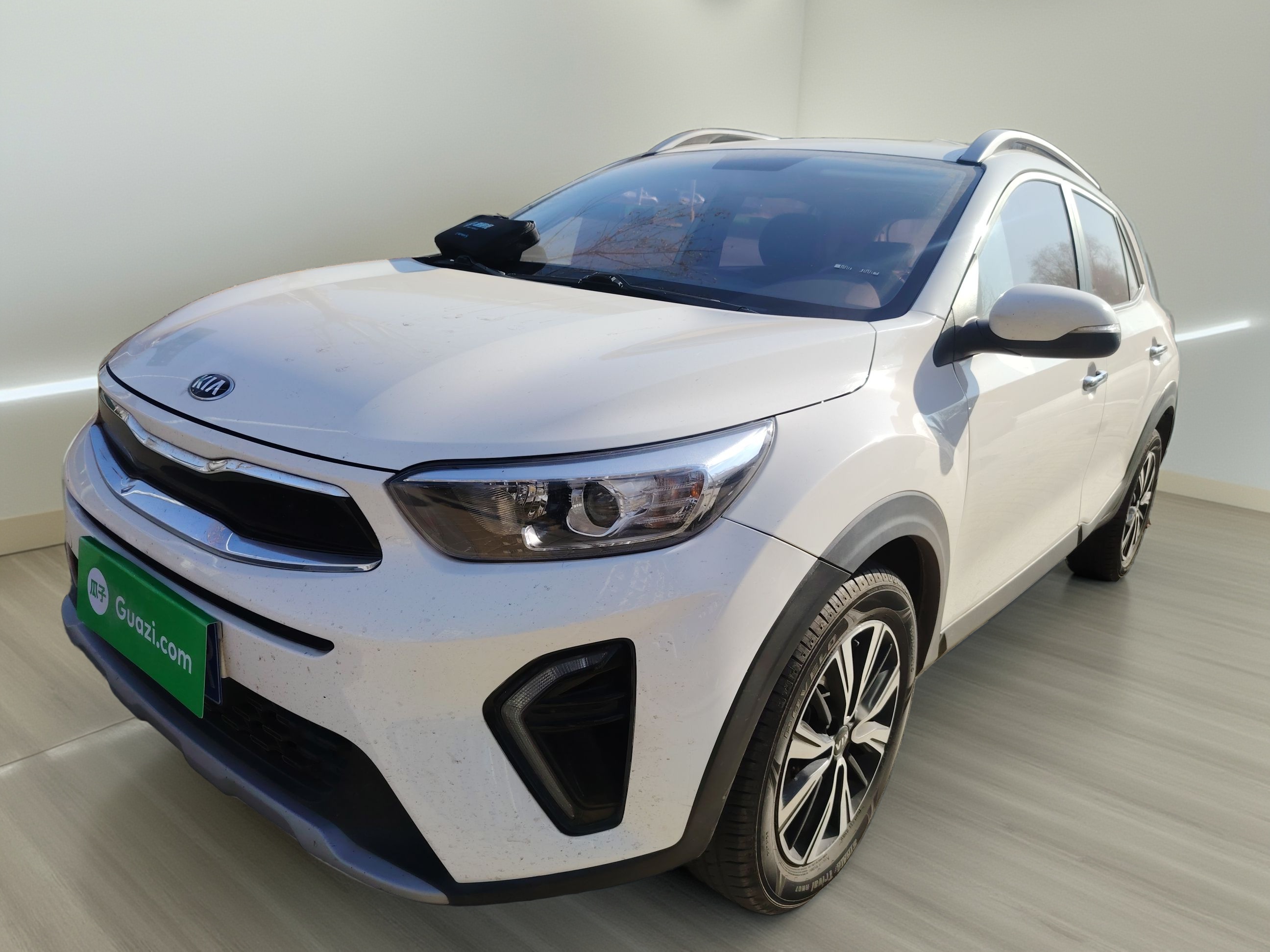 Kia KX1 2020 car image 