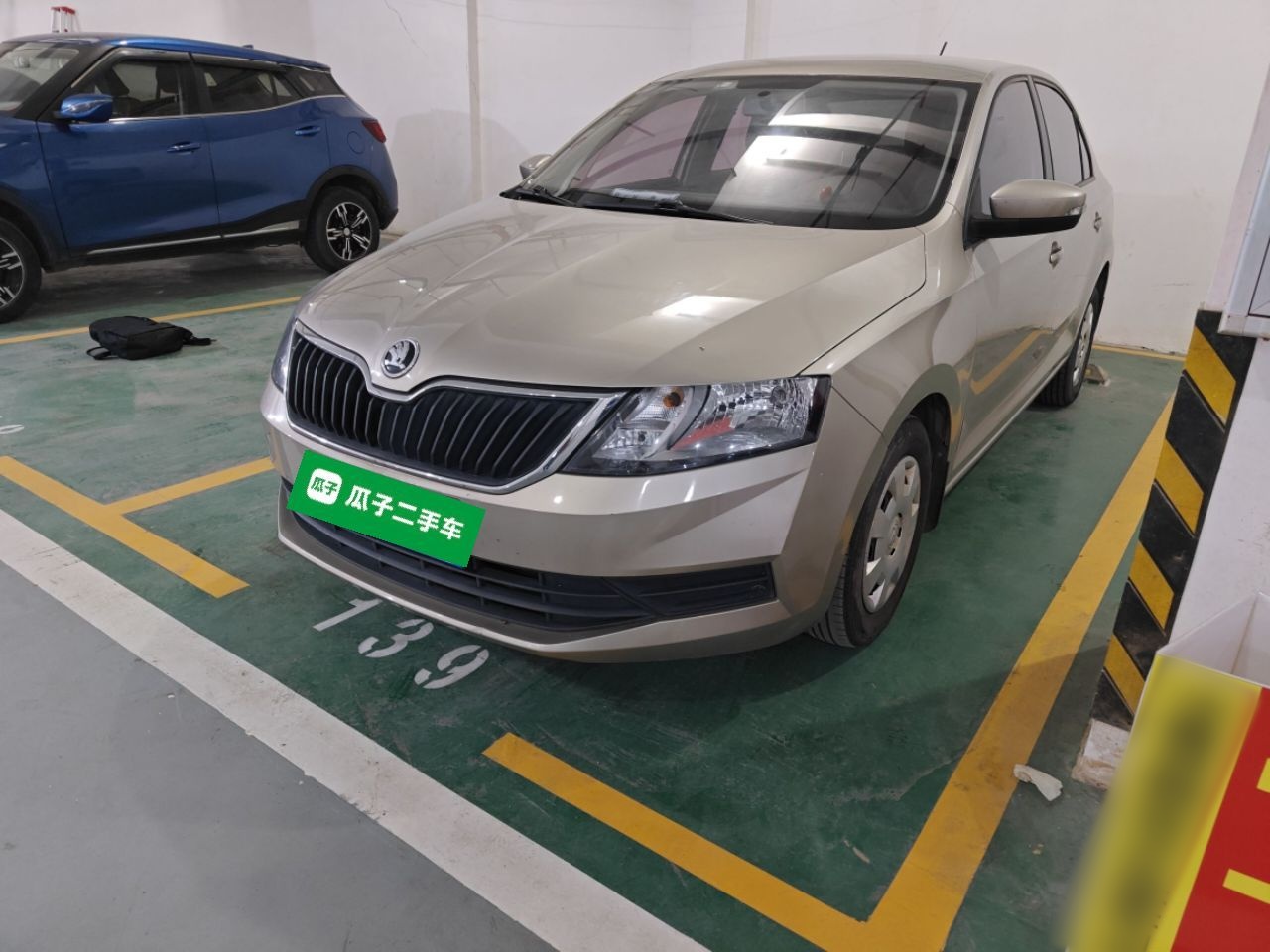 Skoda Rapid 2017 car image 
