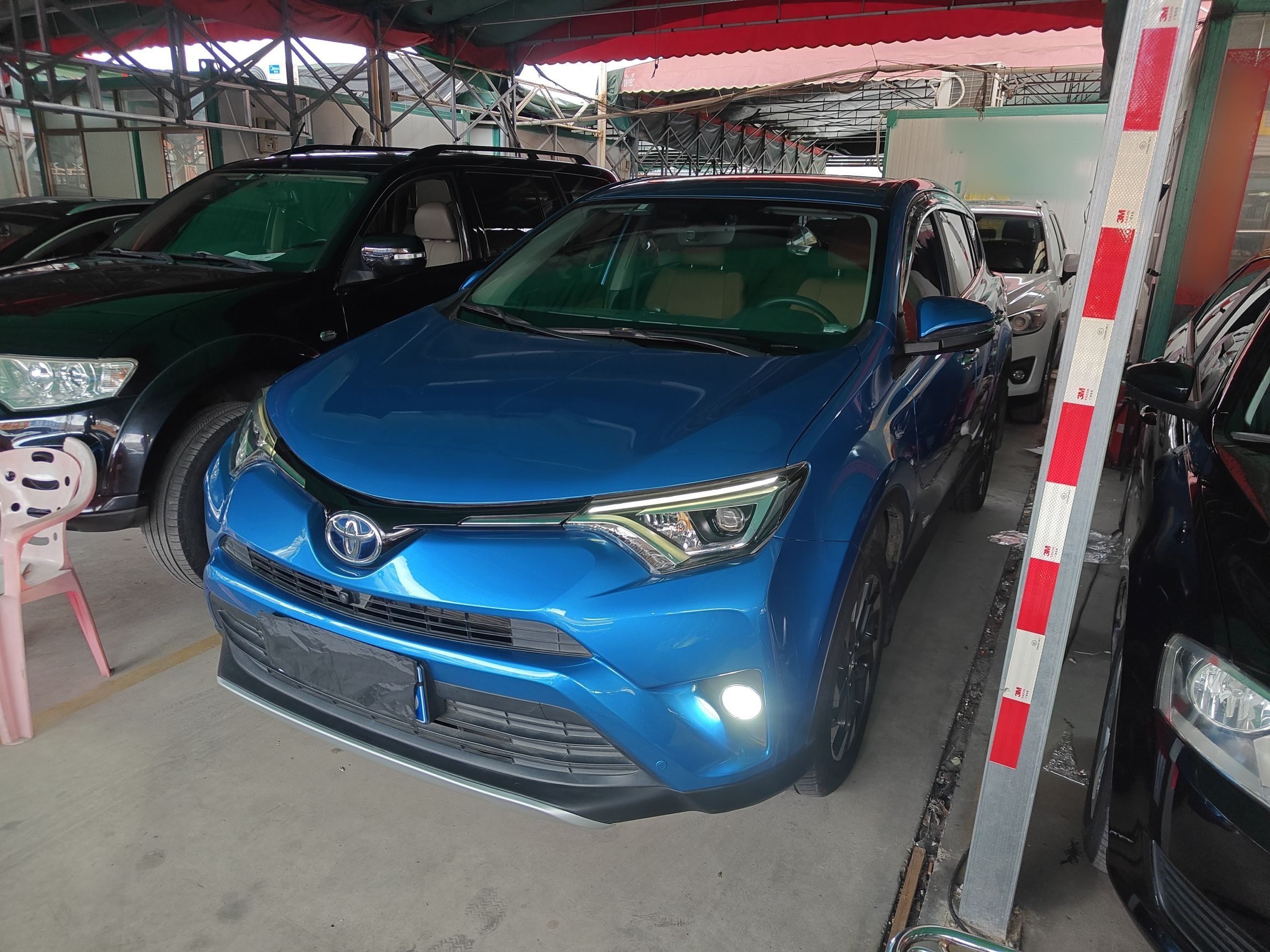 RAV4 2016 immagine di auto 