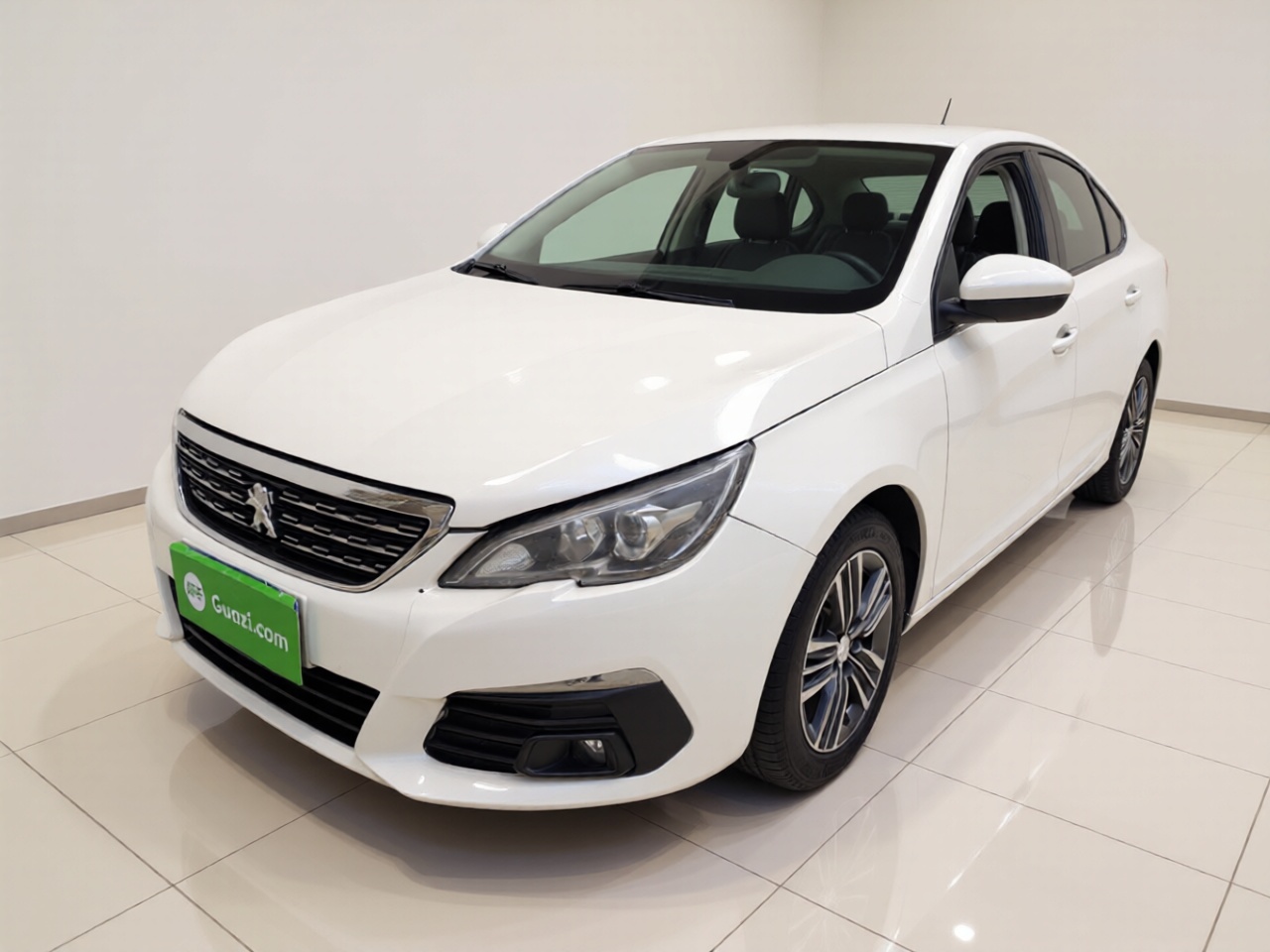 Peugeot 308 2019 Peugeot 308 2019 car image