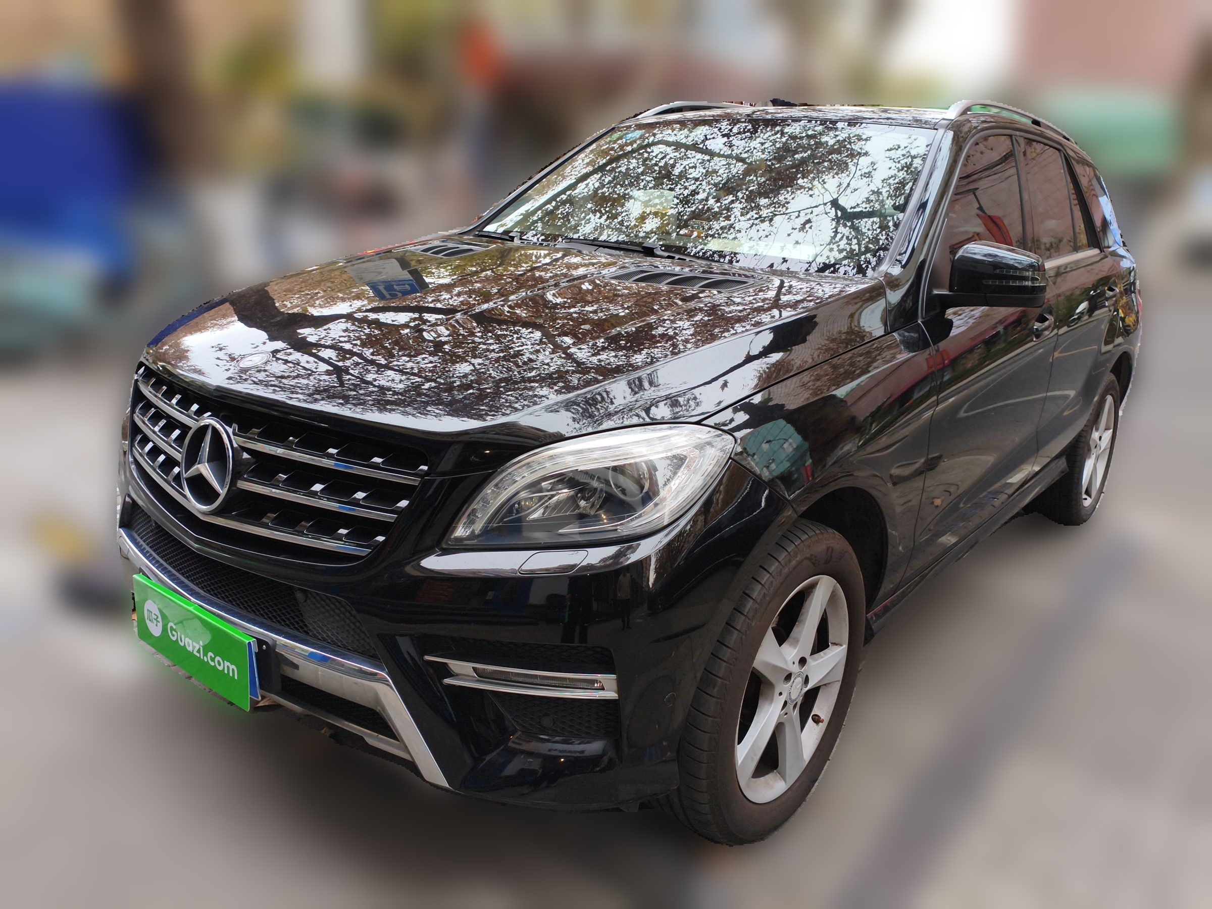 Mercedes-Benz M Class 2015 car image 